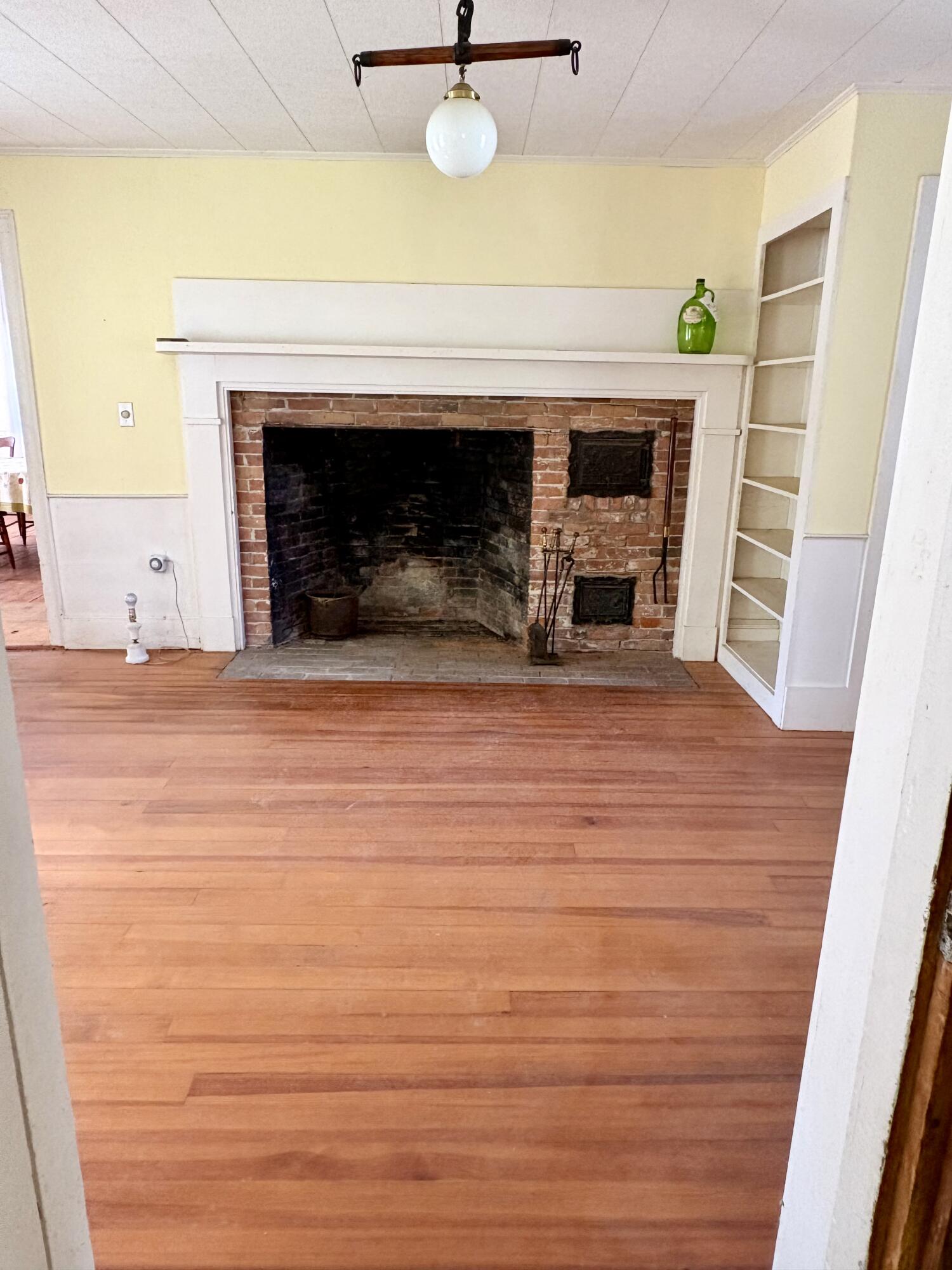 226 Elm Street Property Photo 29