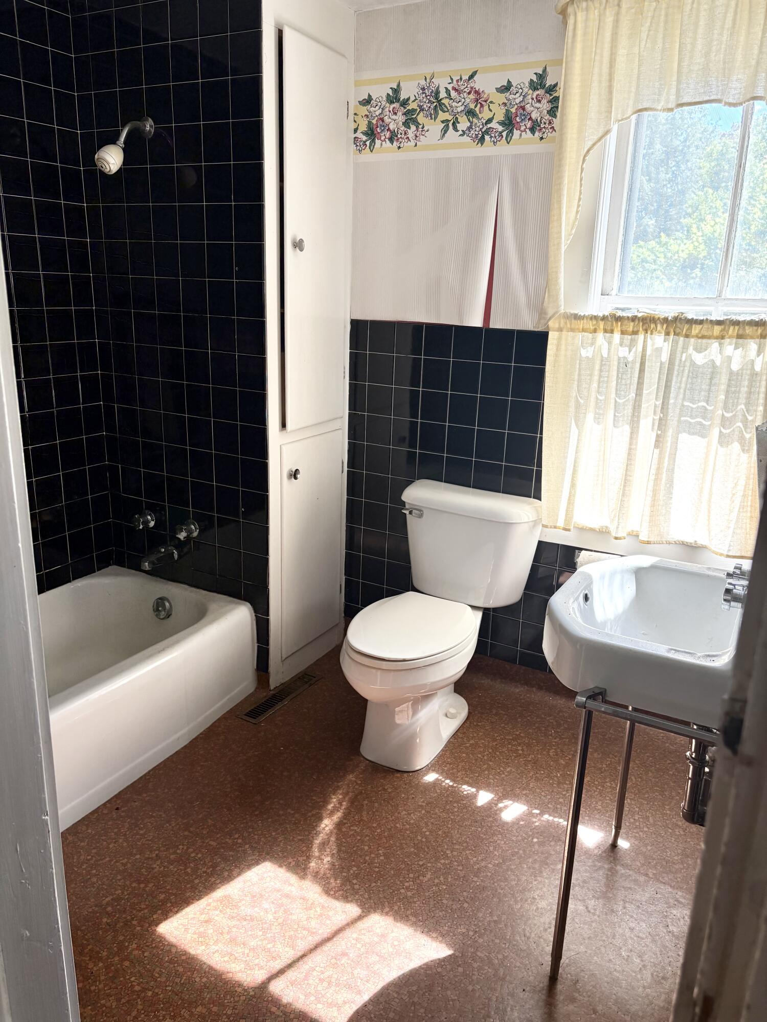226 Elm Street Property Photo 41