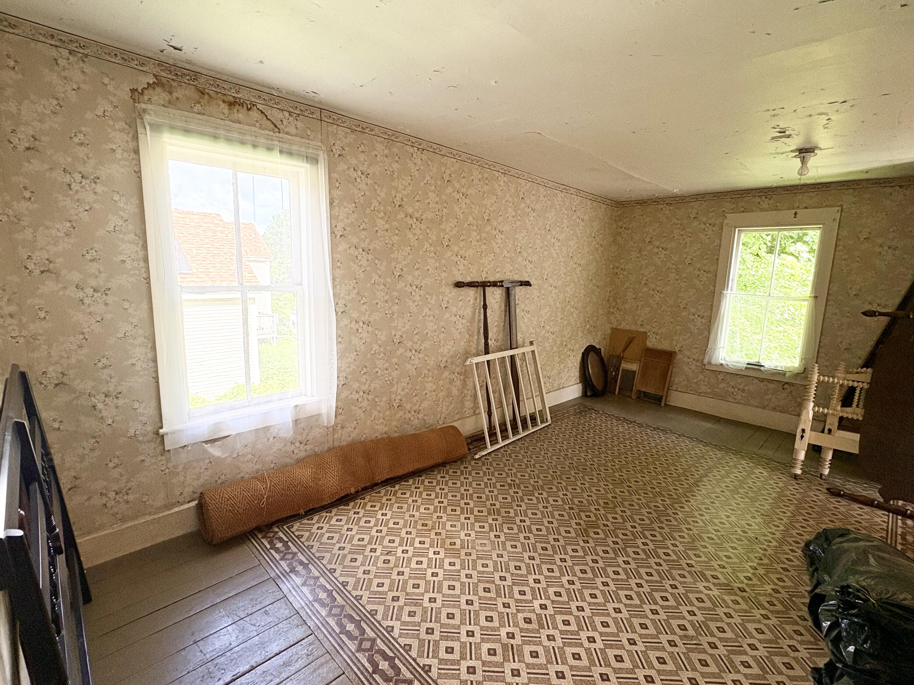226 Elm Street Property Photo 54