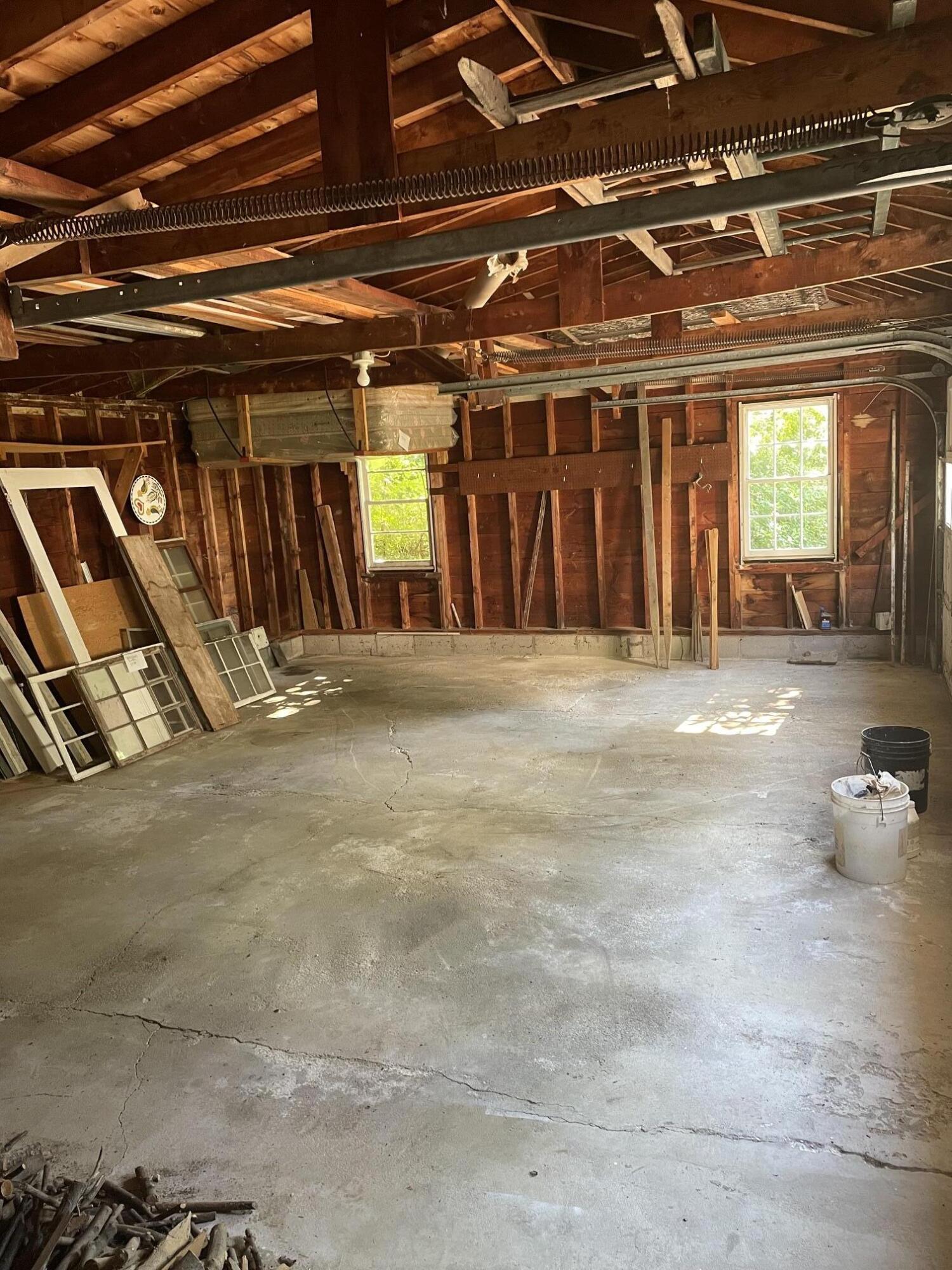 226 Elm Street Property Photo 58