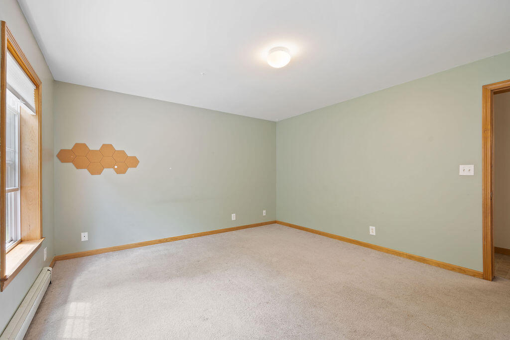 39 Jades Way Property Photo 10