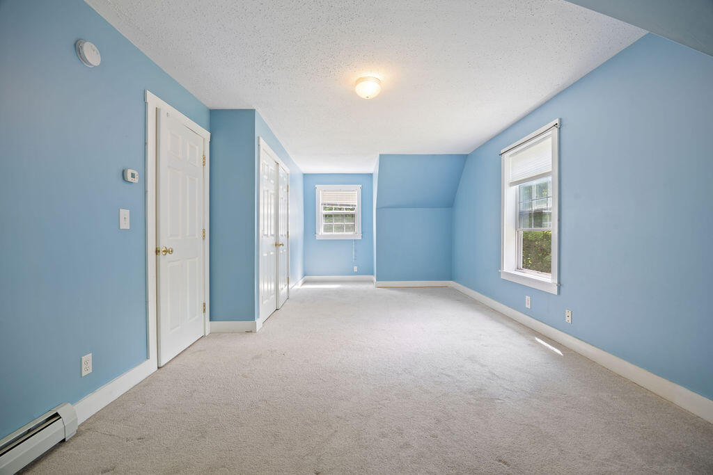 39 Jades Way Property Photo 14