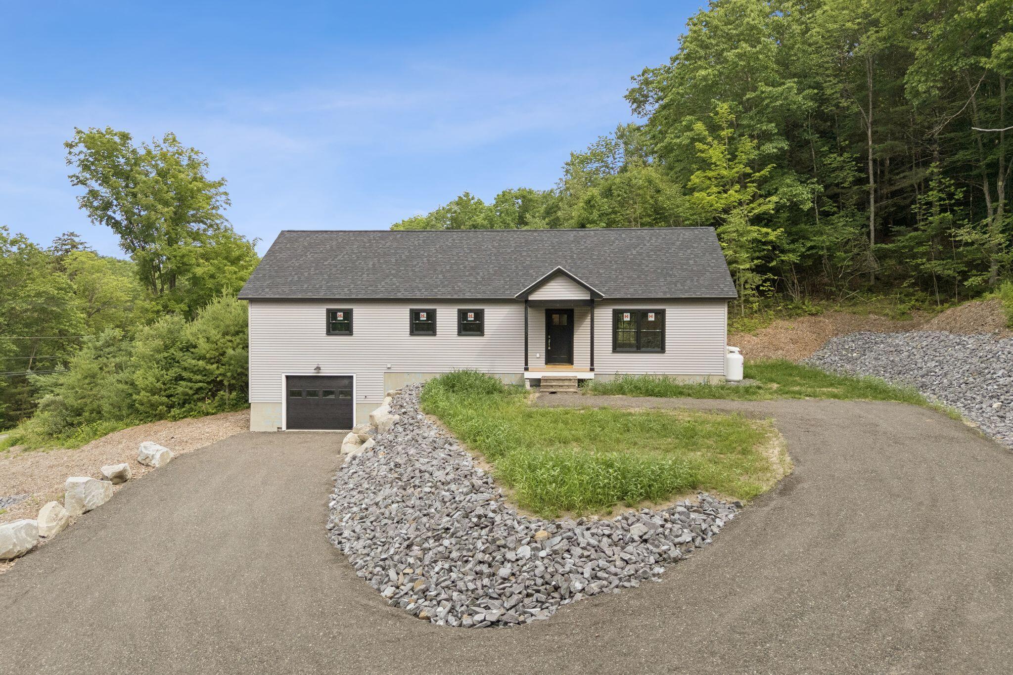 127 Bond Brook Road Property Photo 3