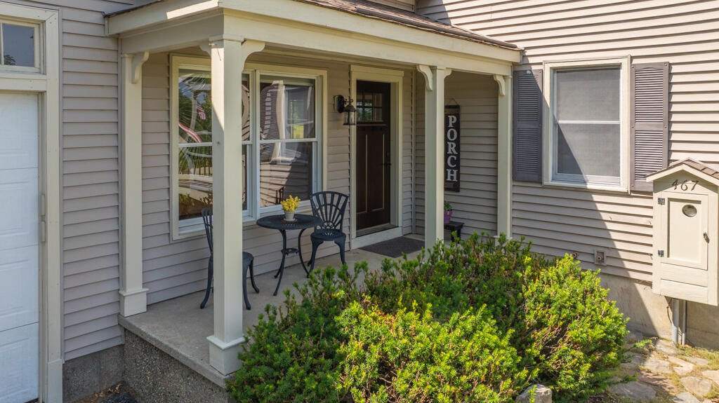 473 Bay Road Property Photo 5
