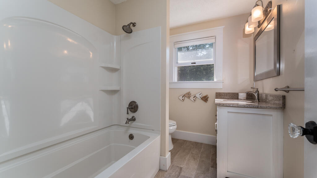 473 Bay Road Property Photo 20