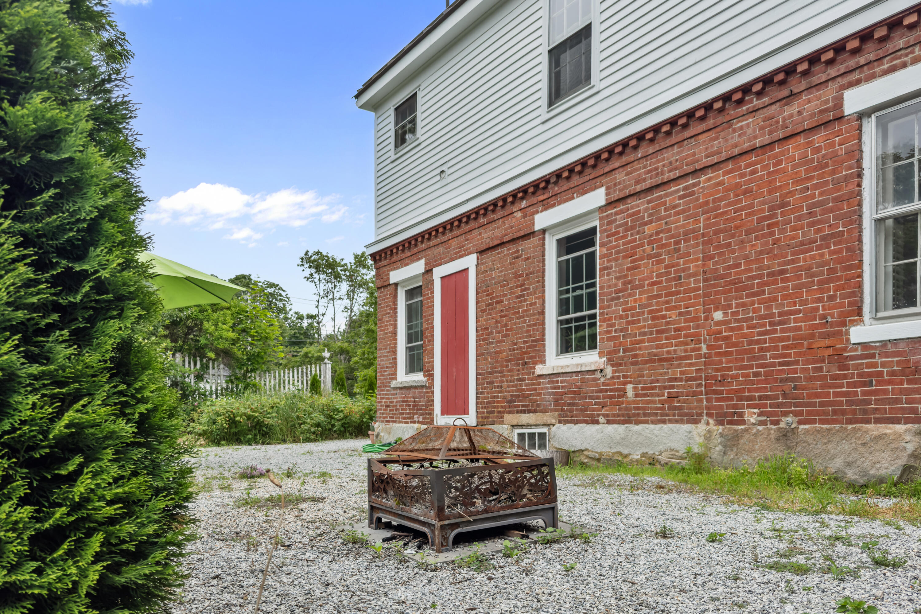 28 Pleasant Street Property Photo 51