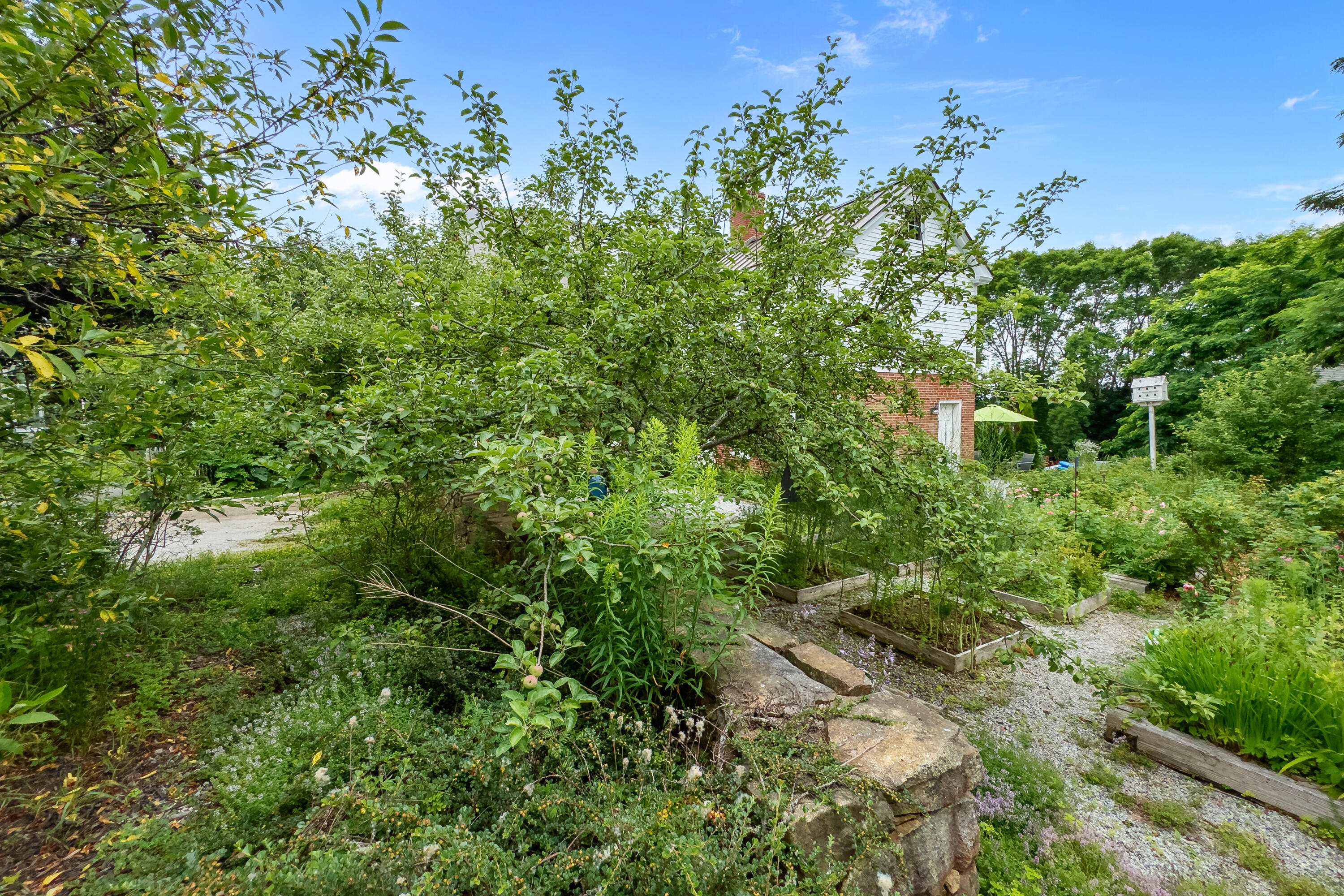 28 Pleasant Street Property Photo 56