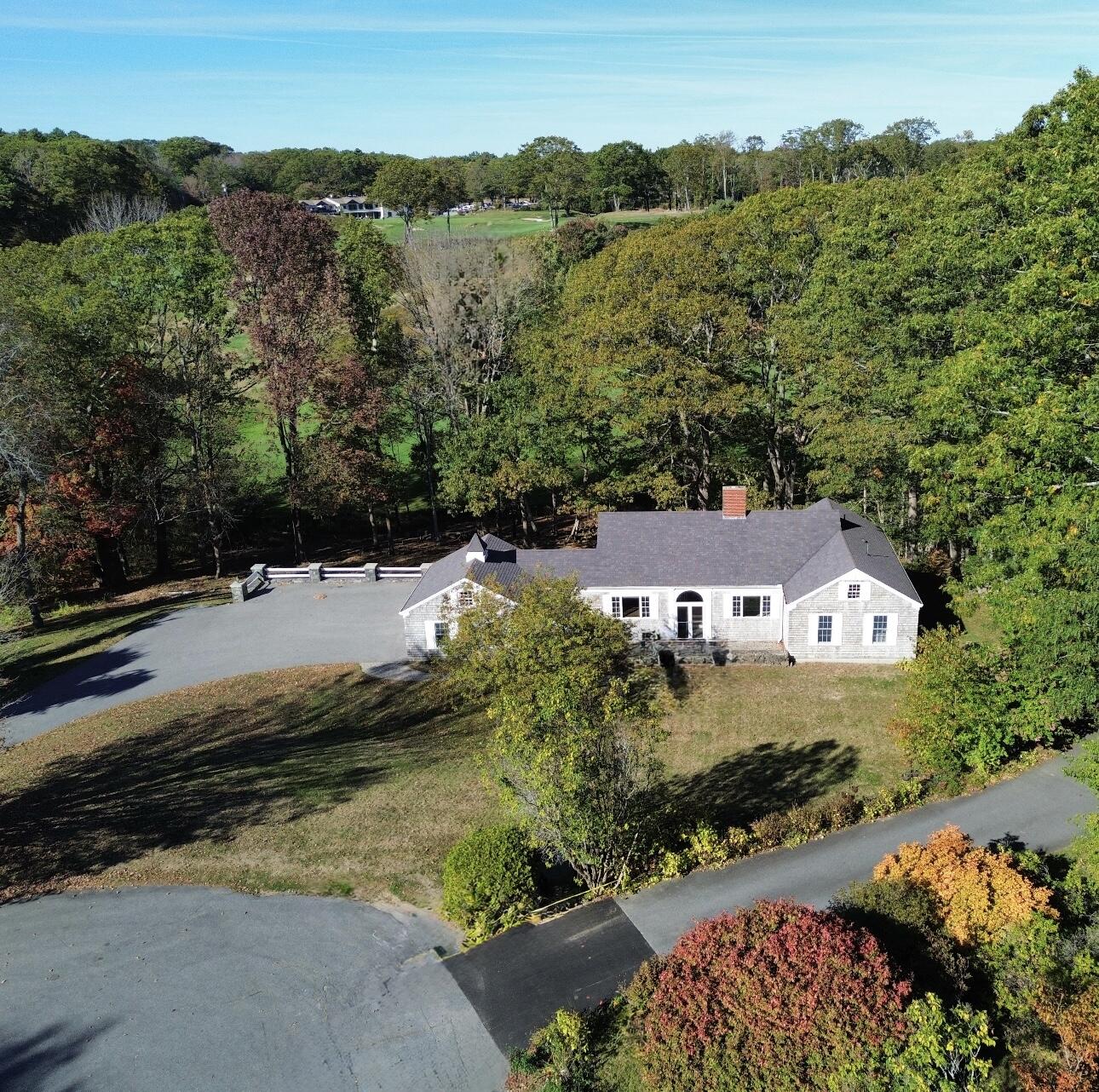 10 Pheasant Hill Road Property Photo 5
