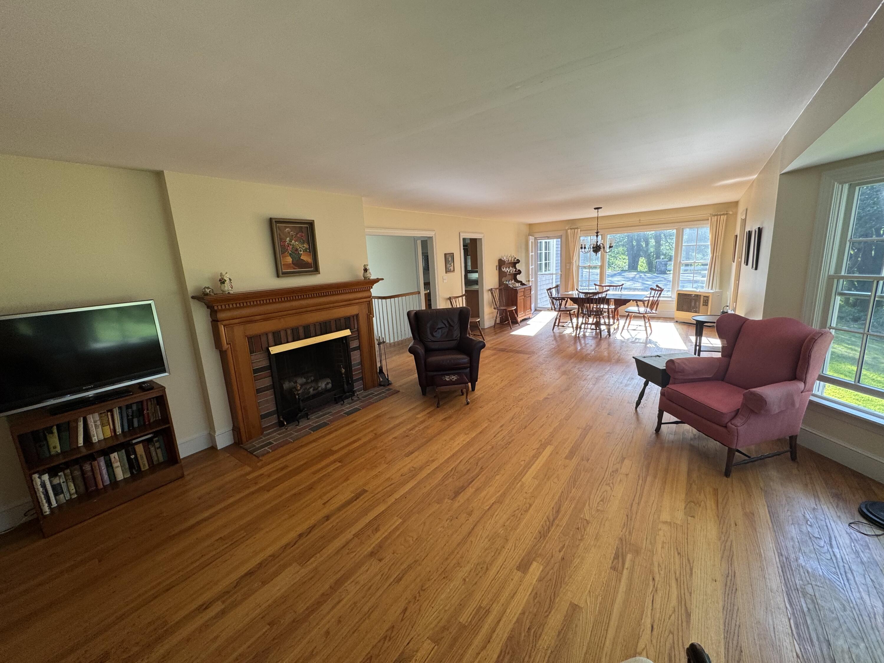 10 Pheasant Hill Road Property Photo 14