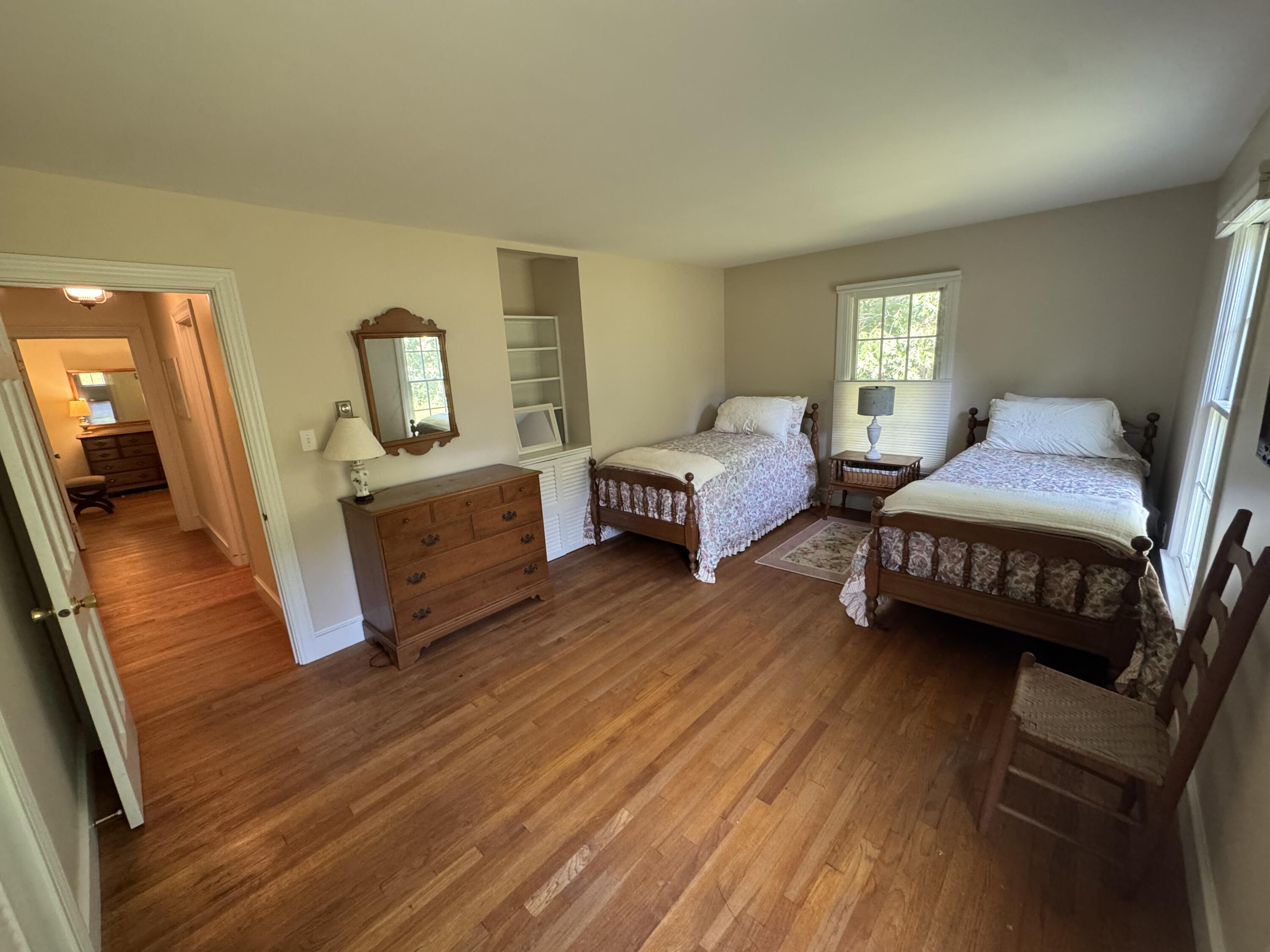 10 Pheasant Hill Road Property Photo 32