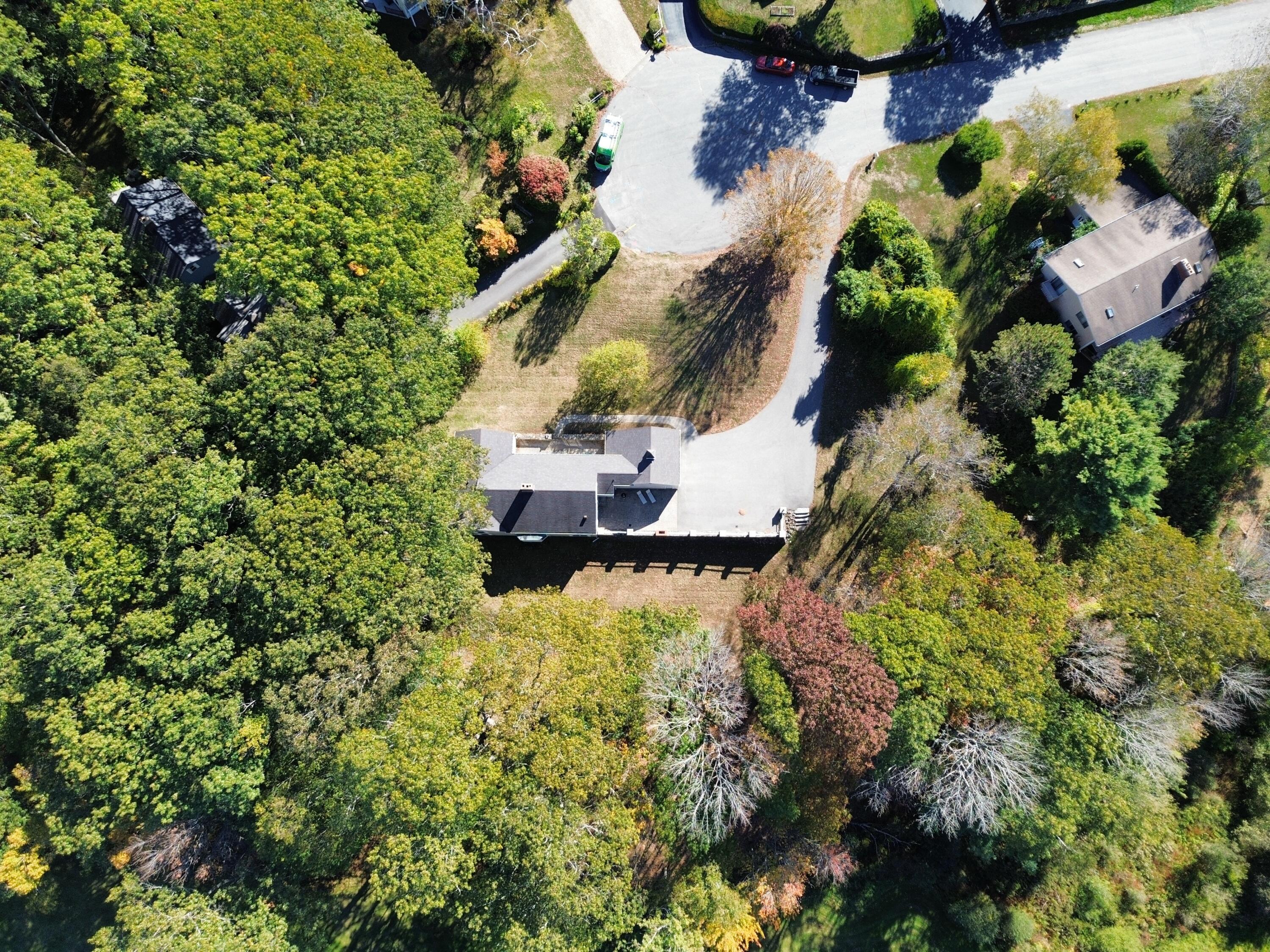 10 Pheasant Hill Road Property Photo 44