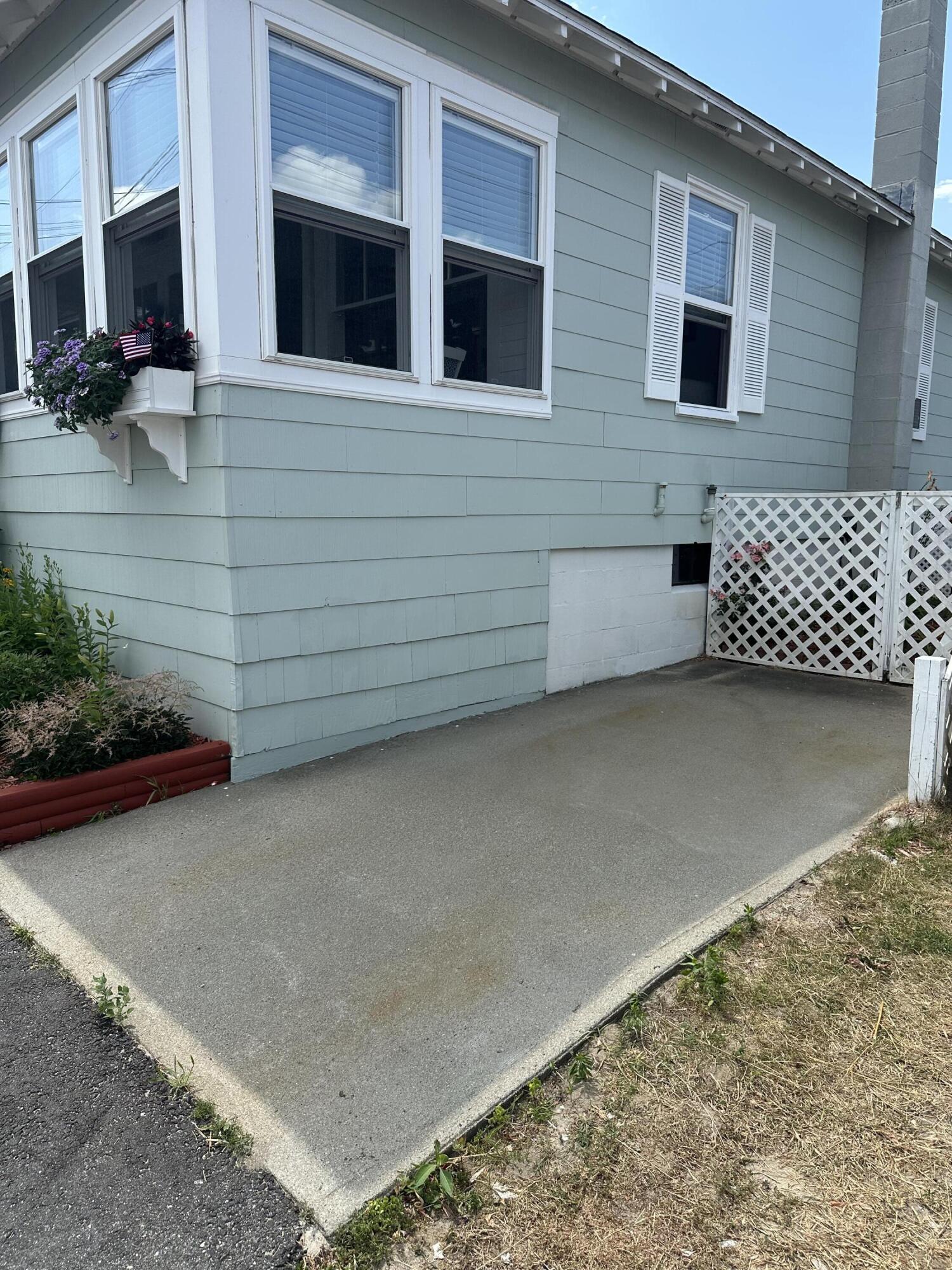 7 Roussin Street Property Photo 5
