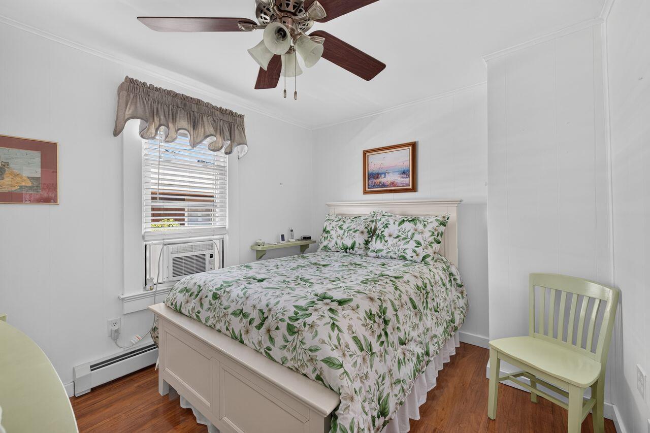 7 Roussin Street Property Photo 16