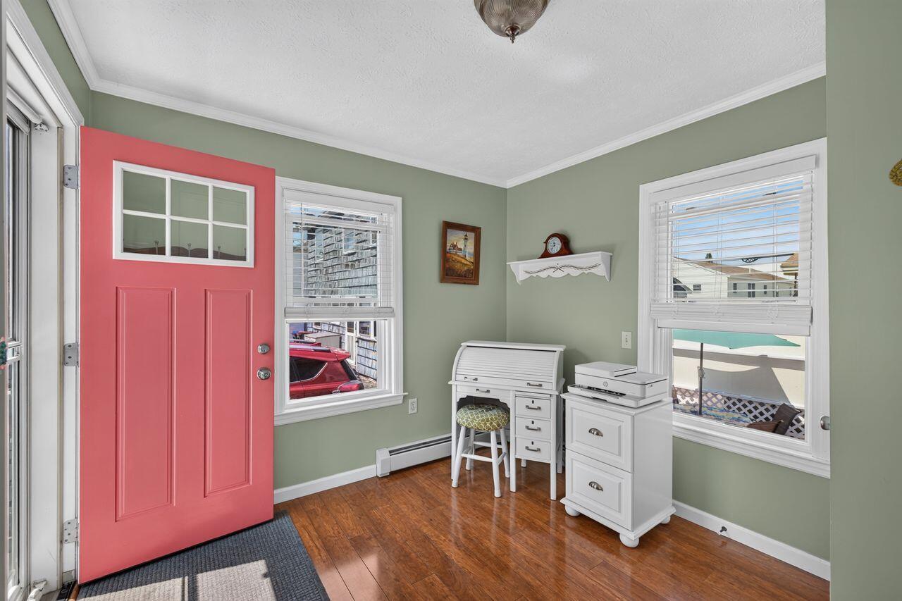 7 Roussin Street Property Photo 18