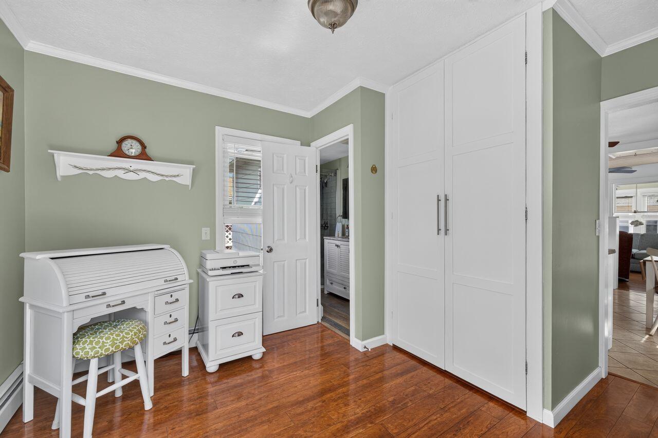 7 Roussin Street Property Photo 19