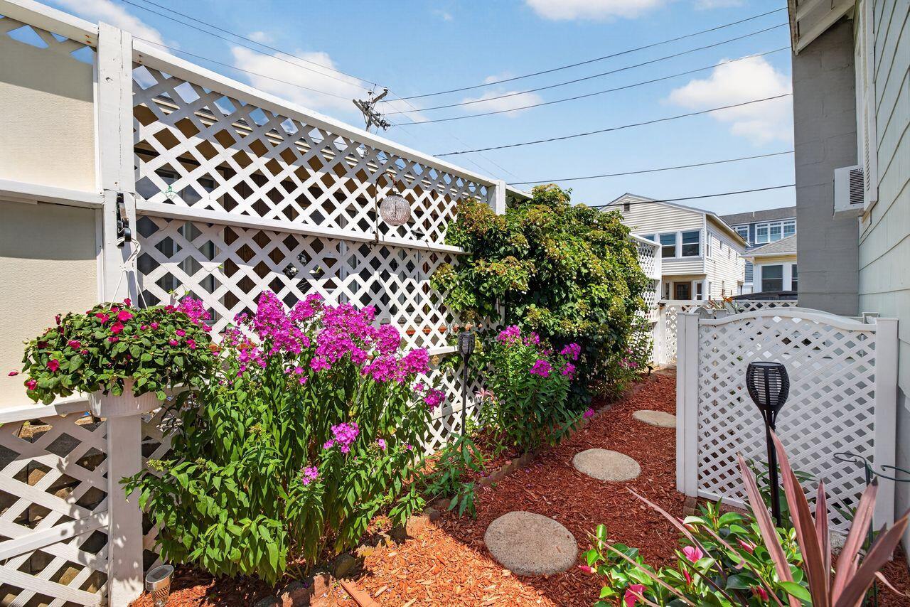 7 Roussin Street Property Photo 26