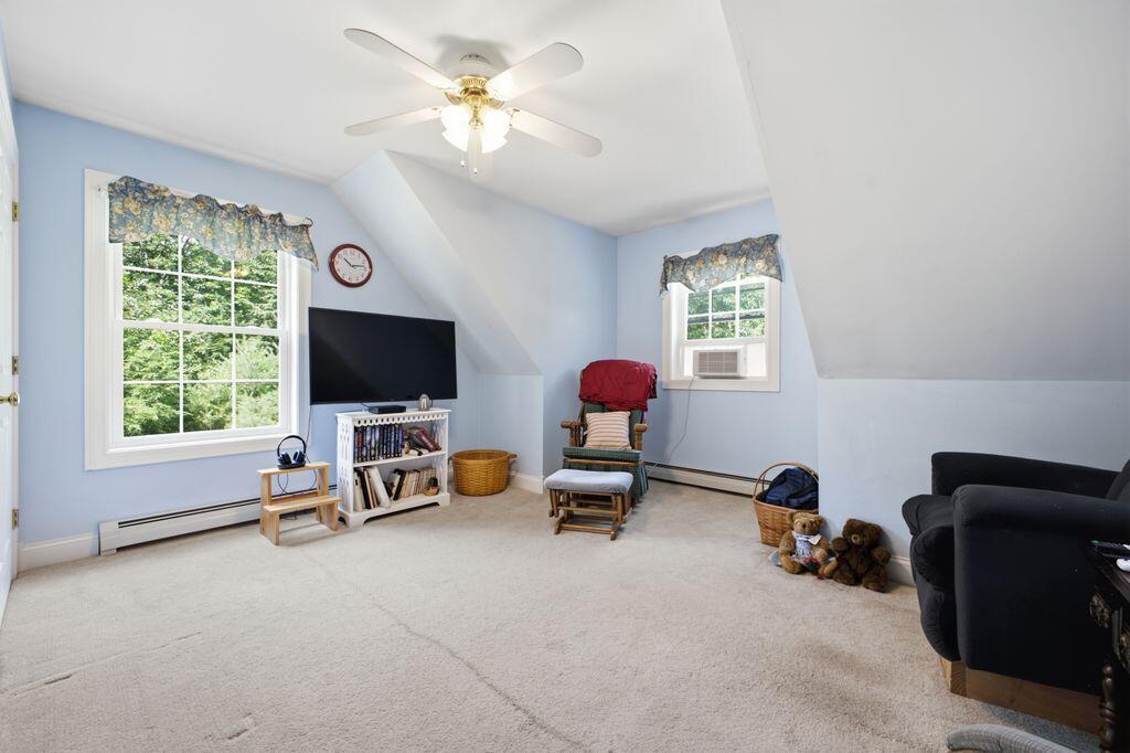22 Davis Road Property Photo 22