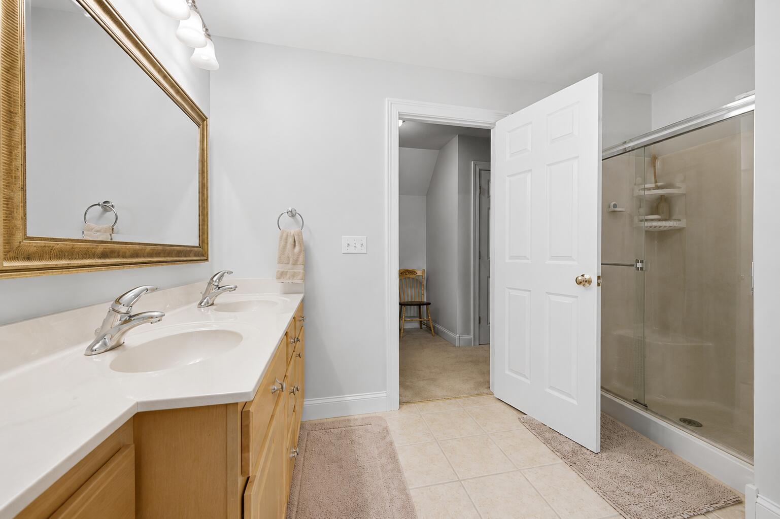 22 Davis Road Property Photo 34