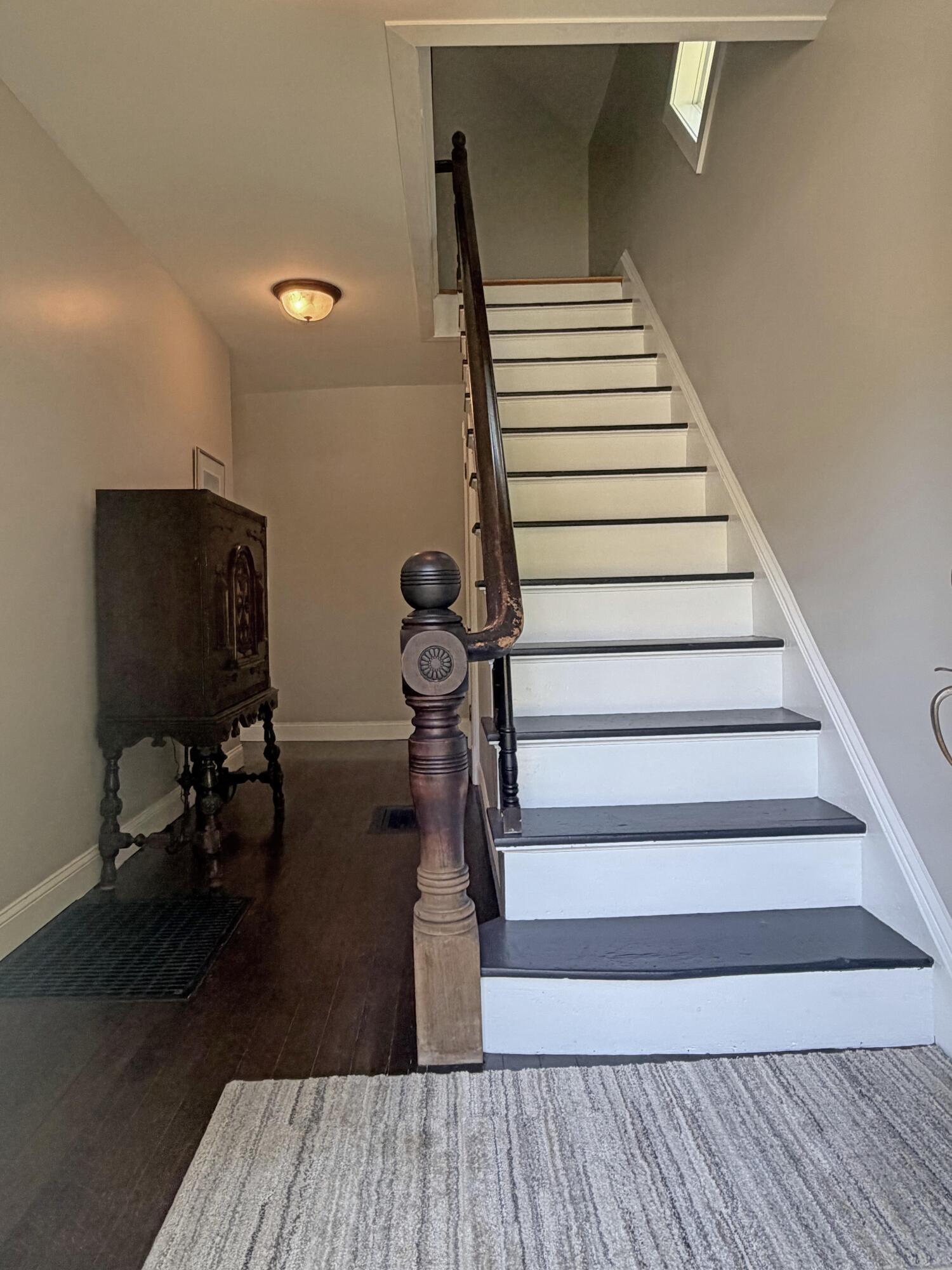 9 Laurel Street Property Photo 25