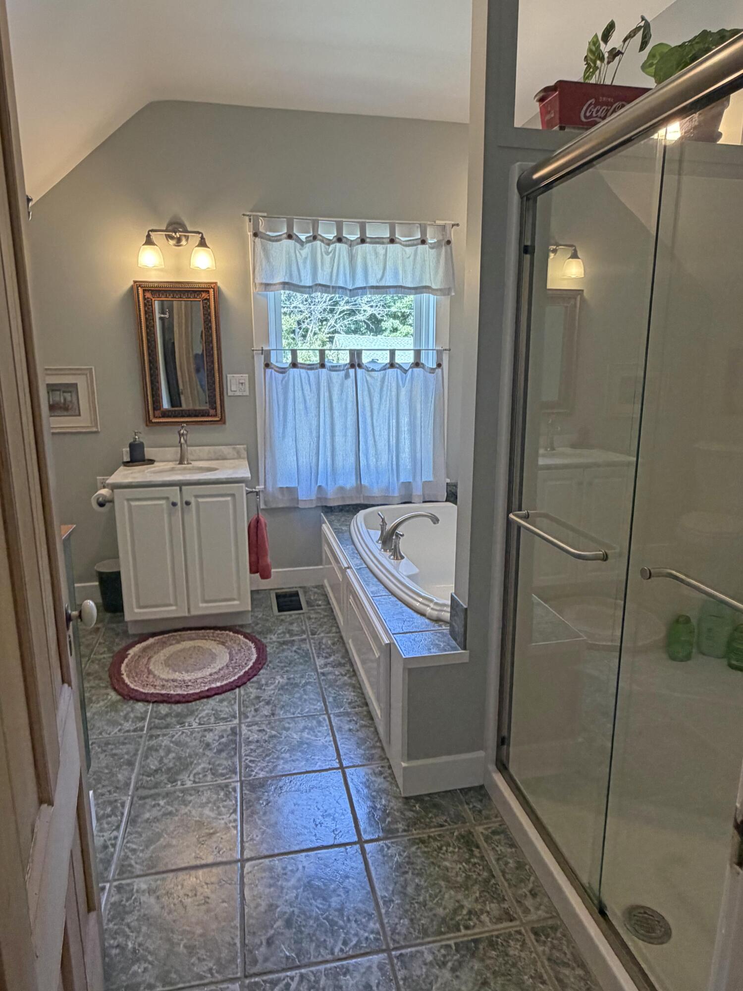 9 Laurel Street Property Photo 30