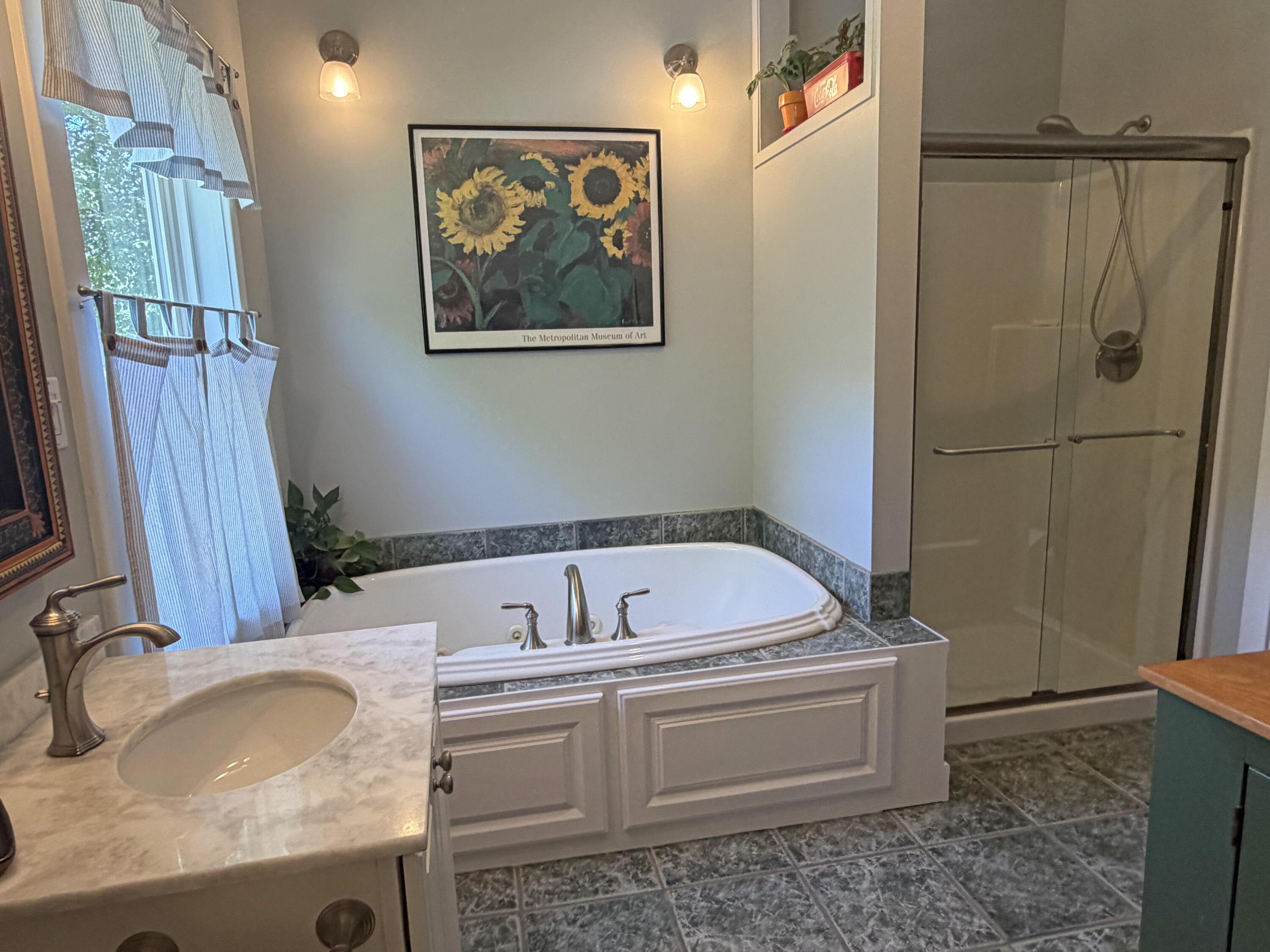 9 Laurel Street Property Photo 32
