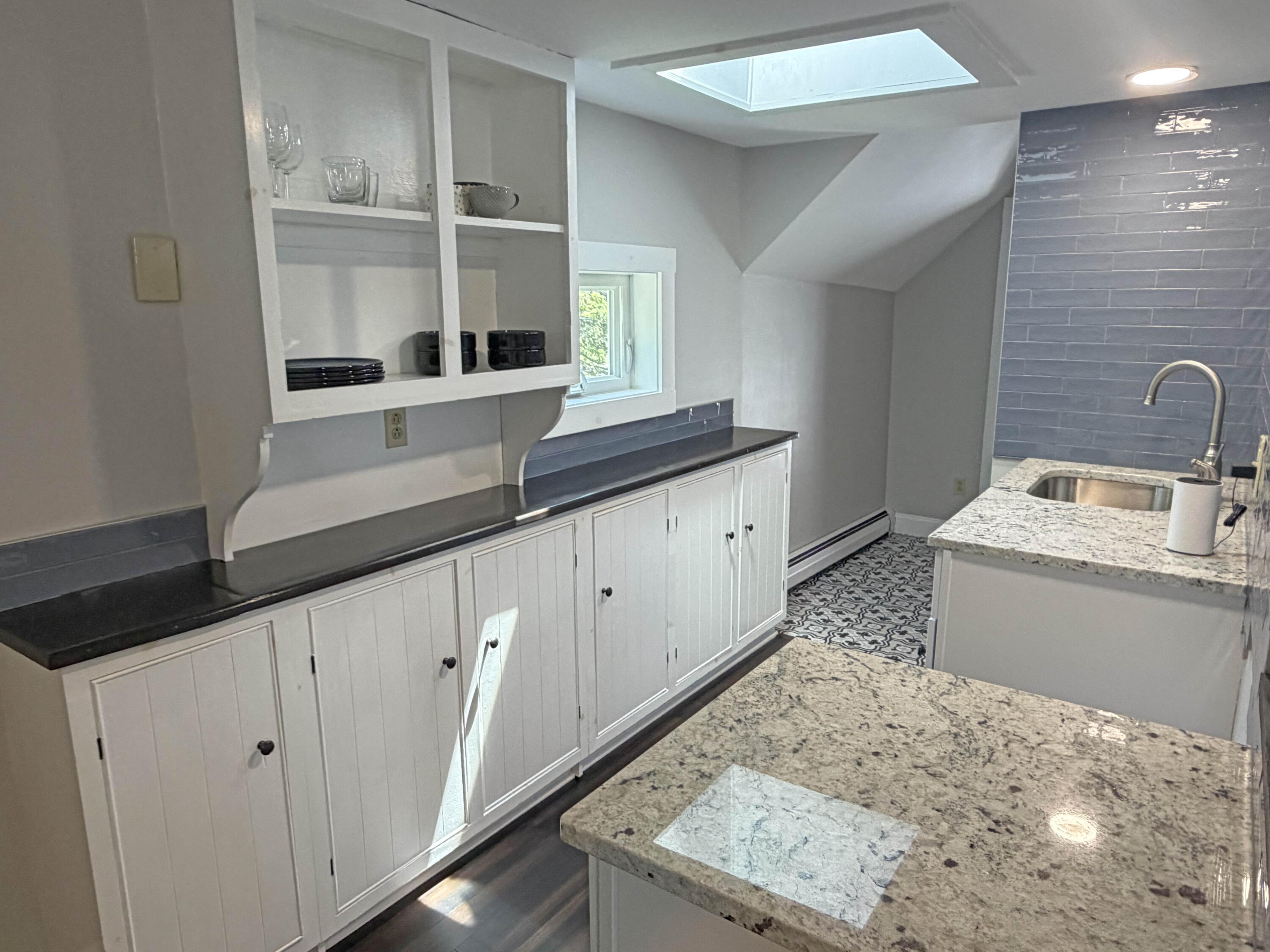 9 Laurel Street Property Photo 40