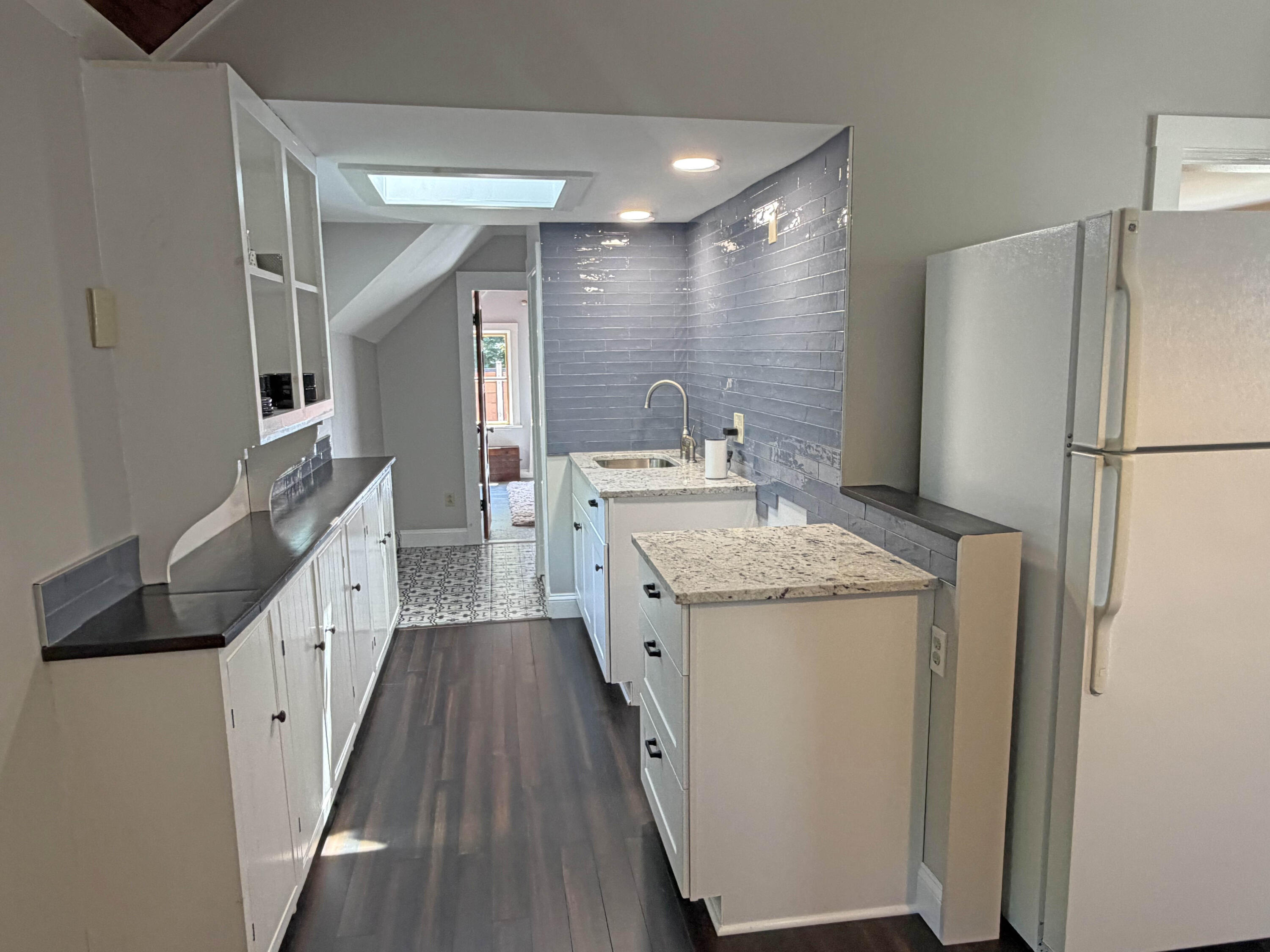 9 Laurel Street Property Photo 41