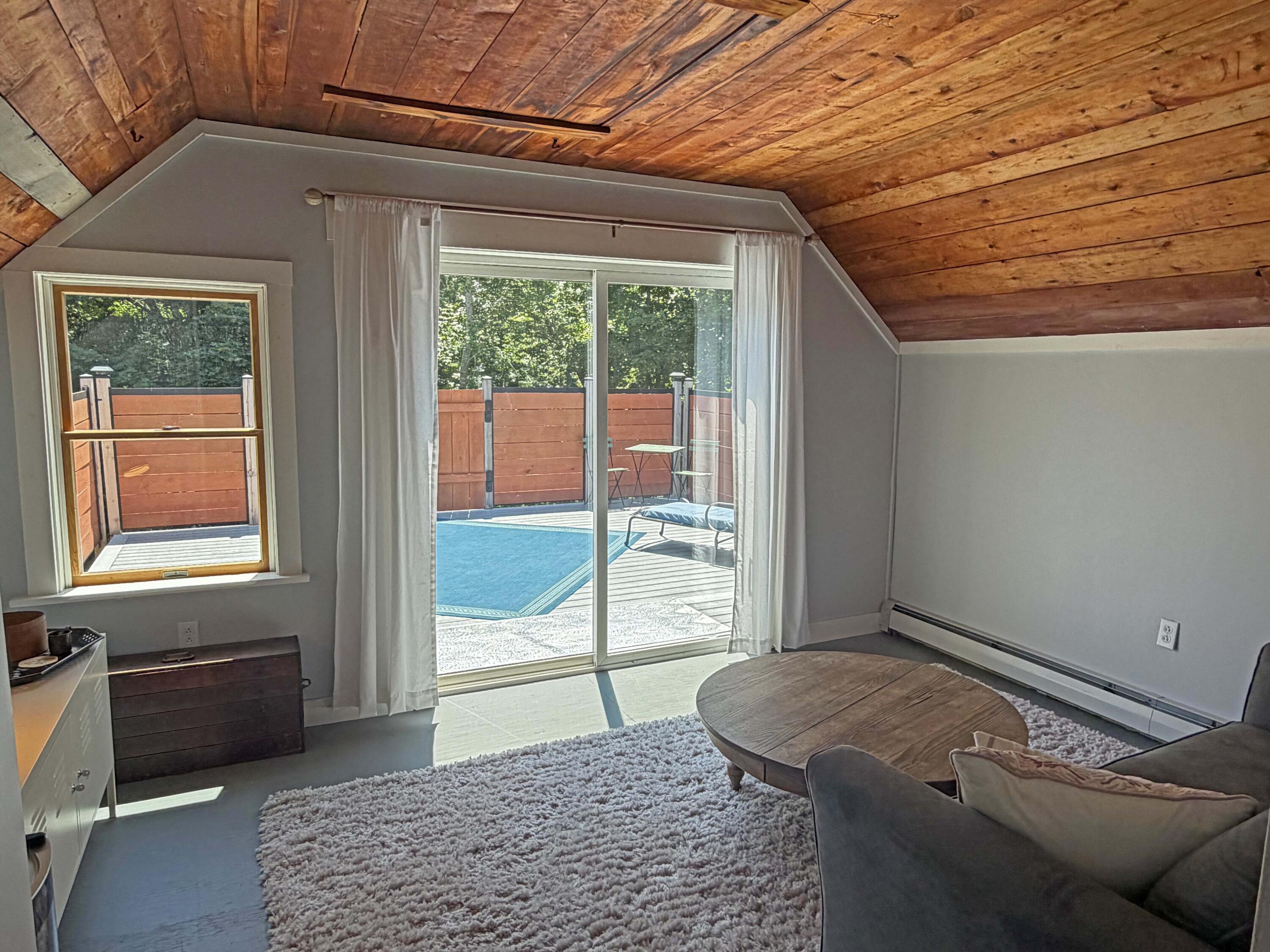 9 Laurel Street Property Photo 44