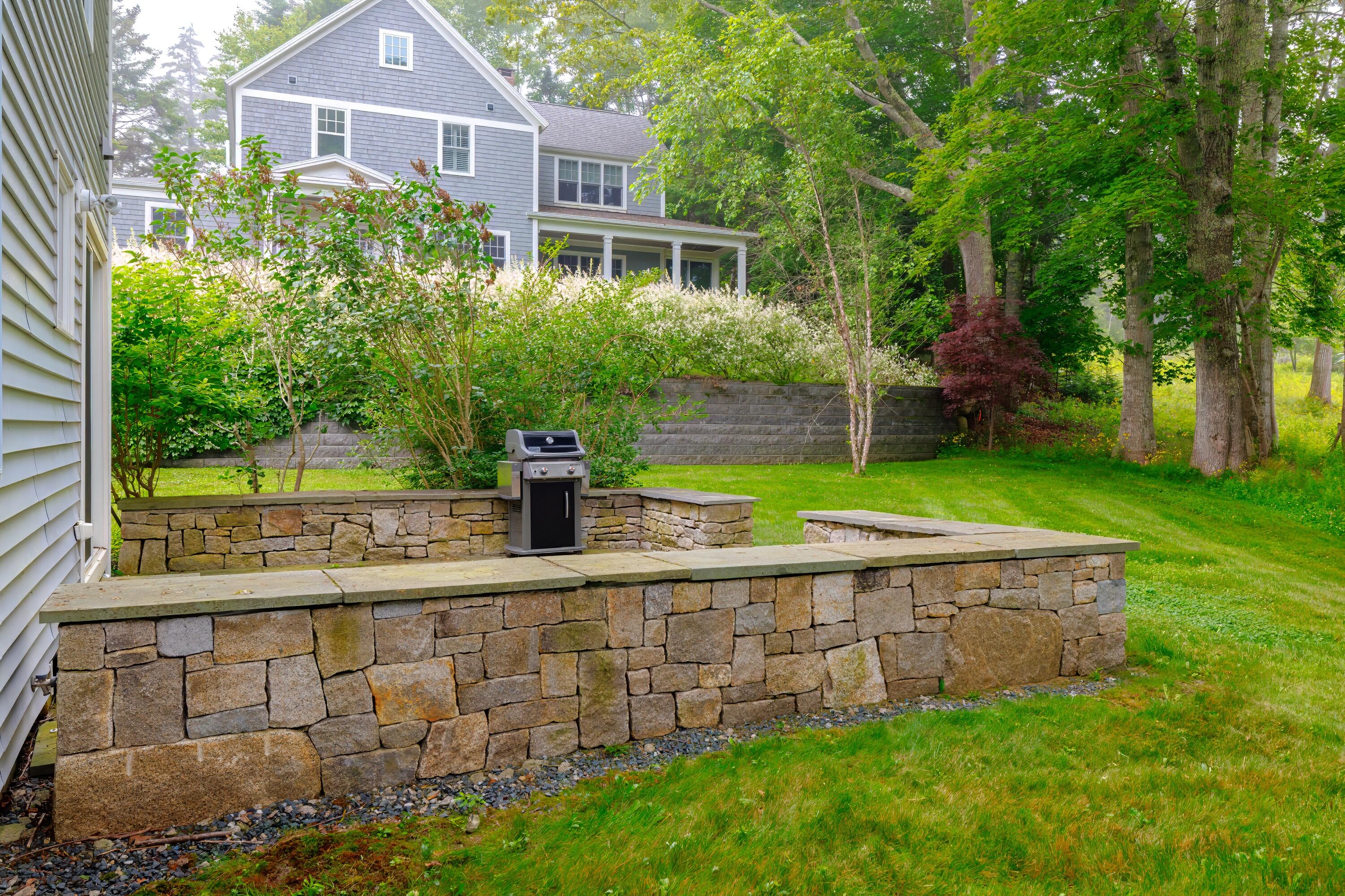 3 And 5 Graves Lane Property Photo 42