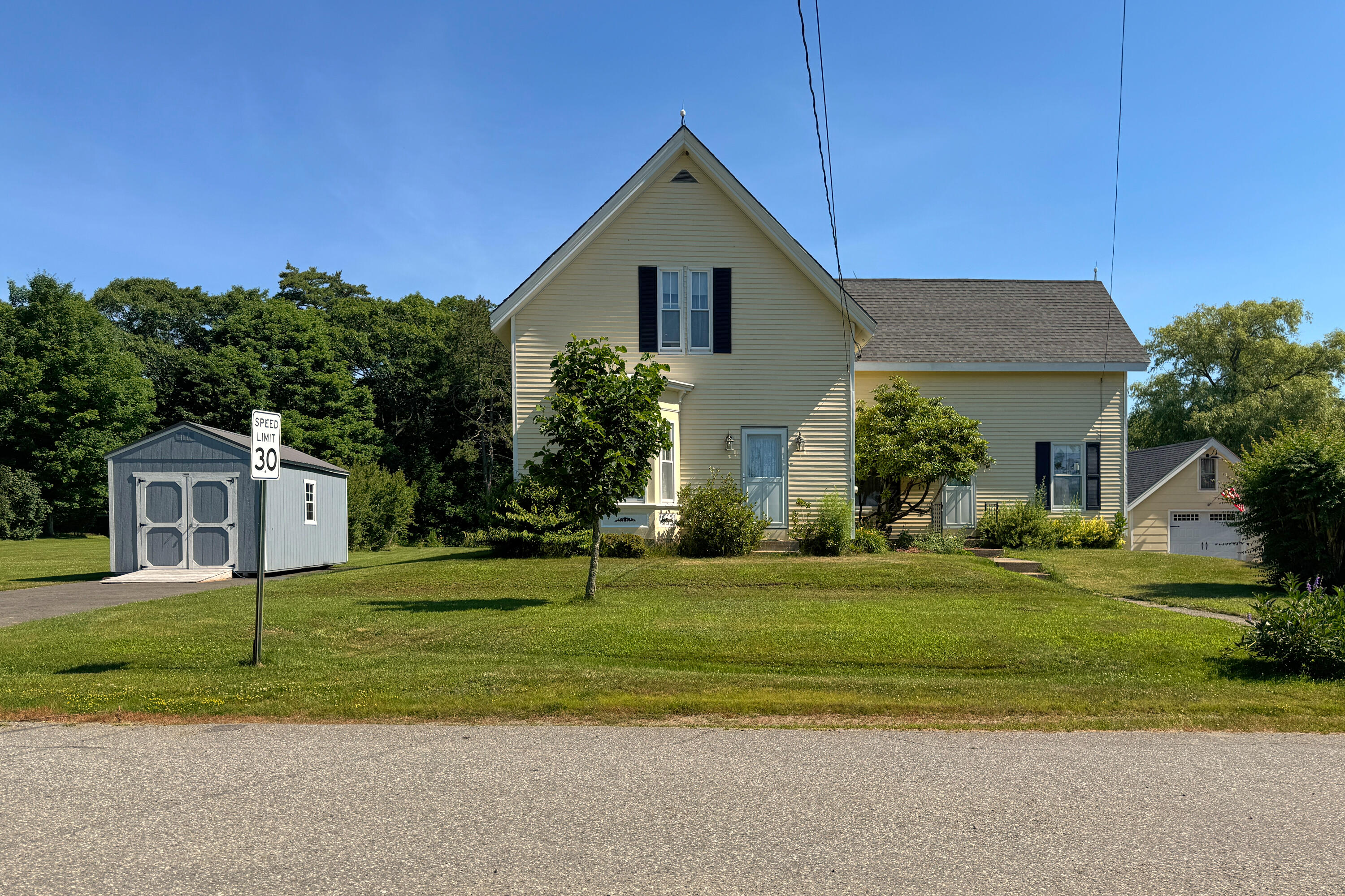 45 Maple Street Property Photo 2