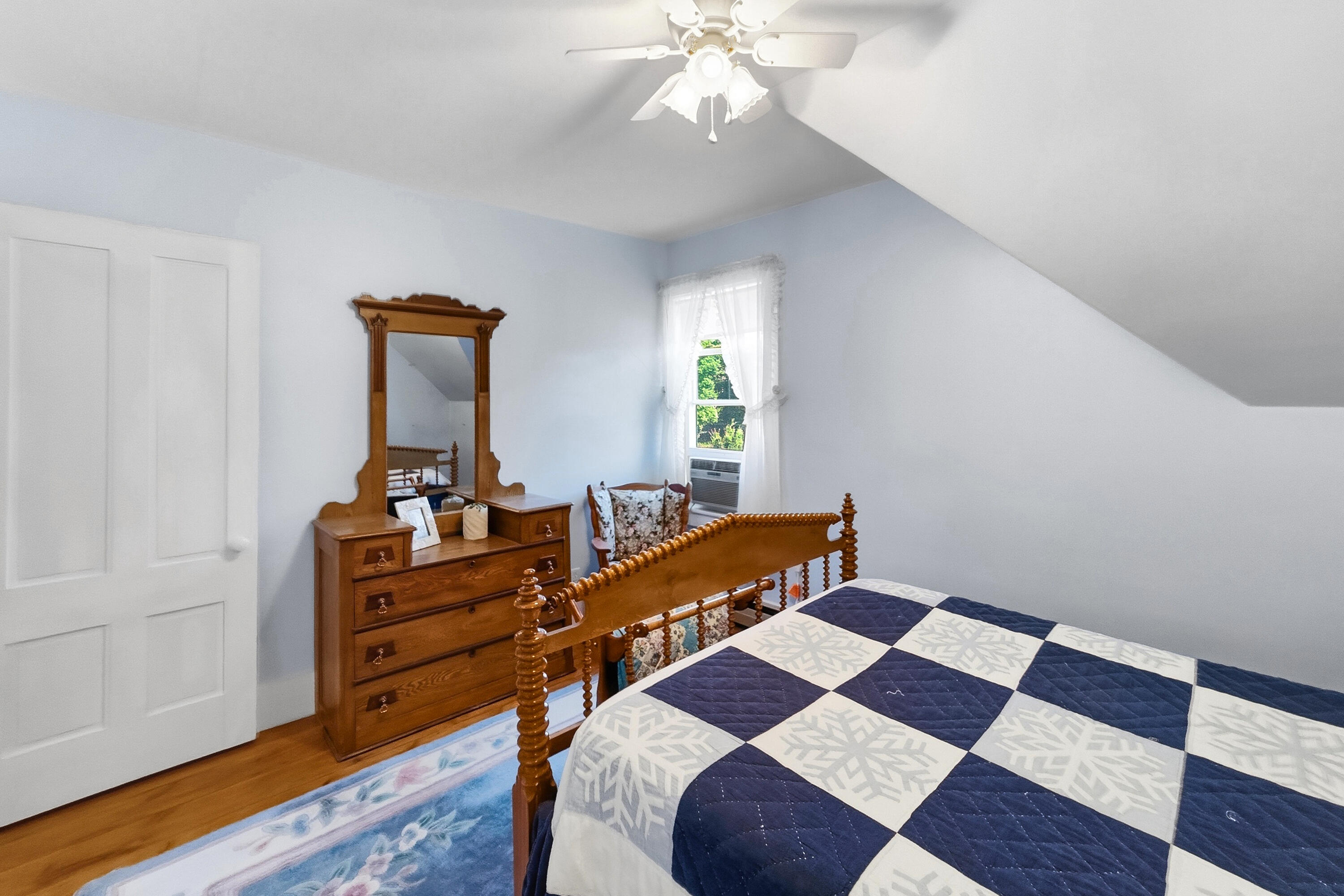 45 Maple Street Property Photo 26