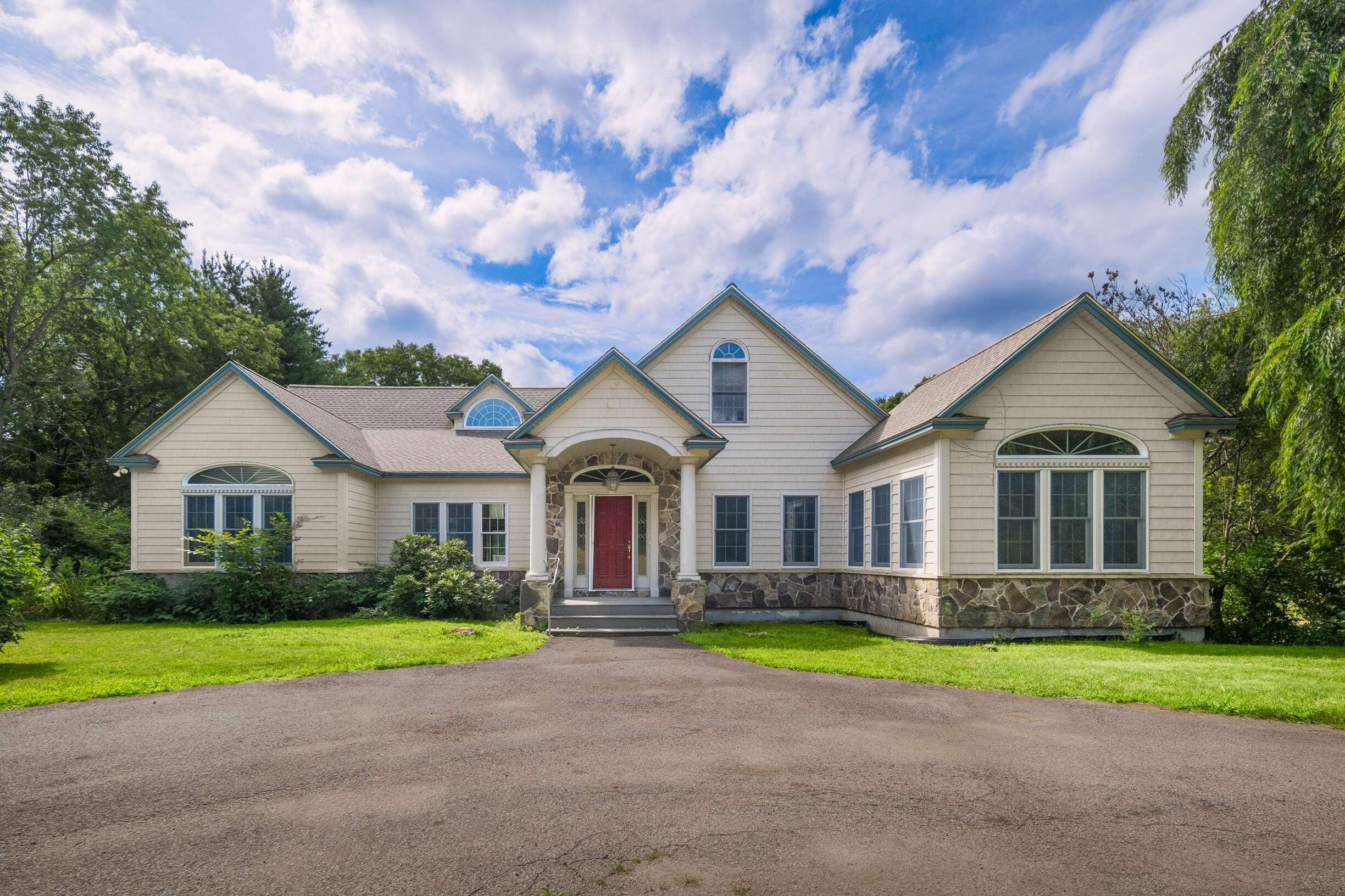 3 Cider Hill Creek Lane Property Photo 1
