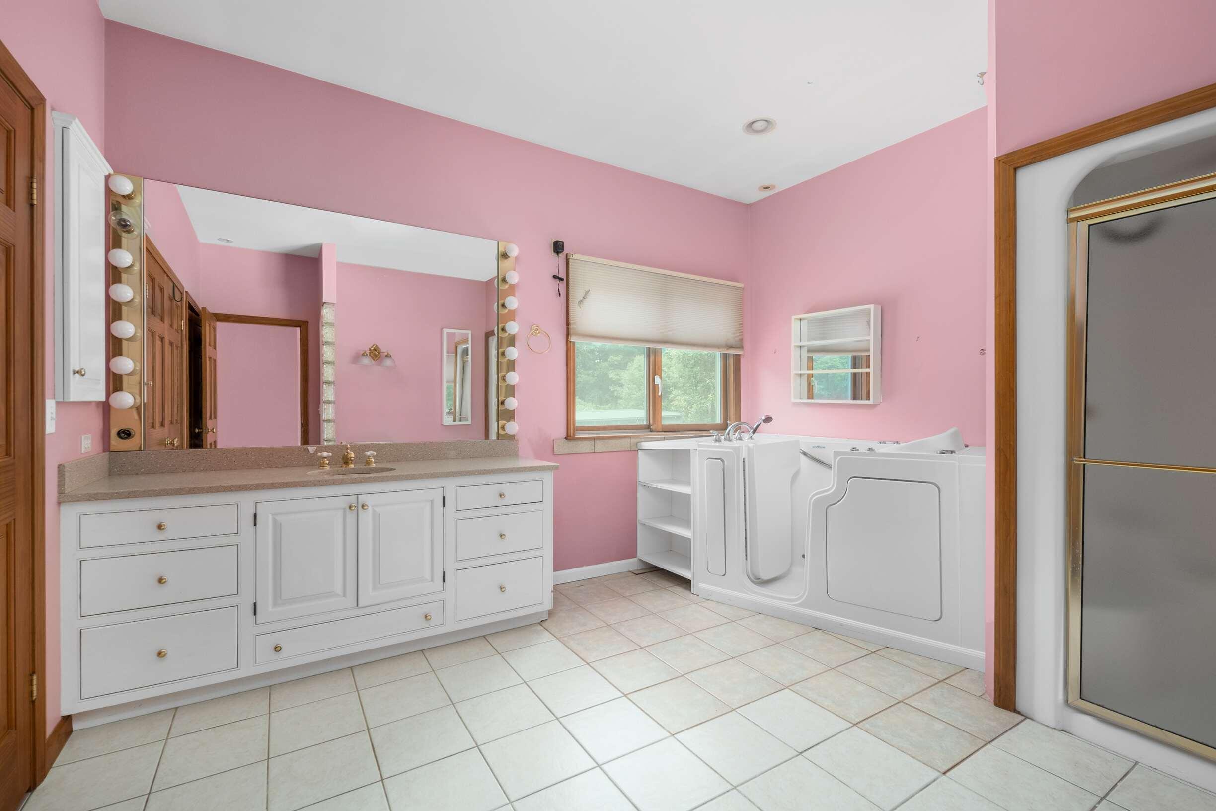 3 Cider Hill Creek Lane Property Photo 17