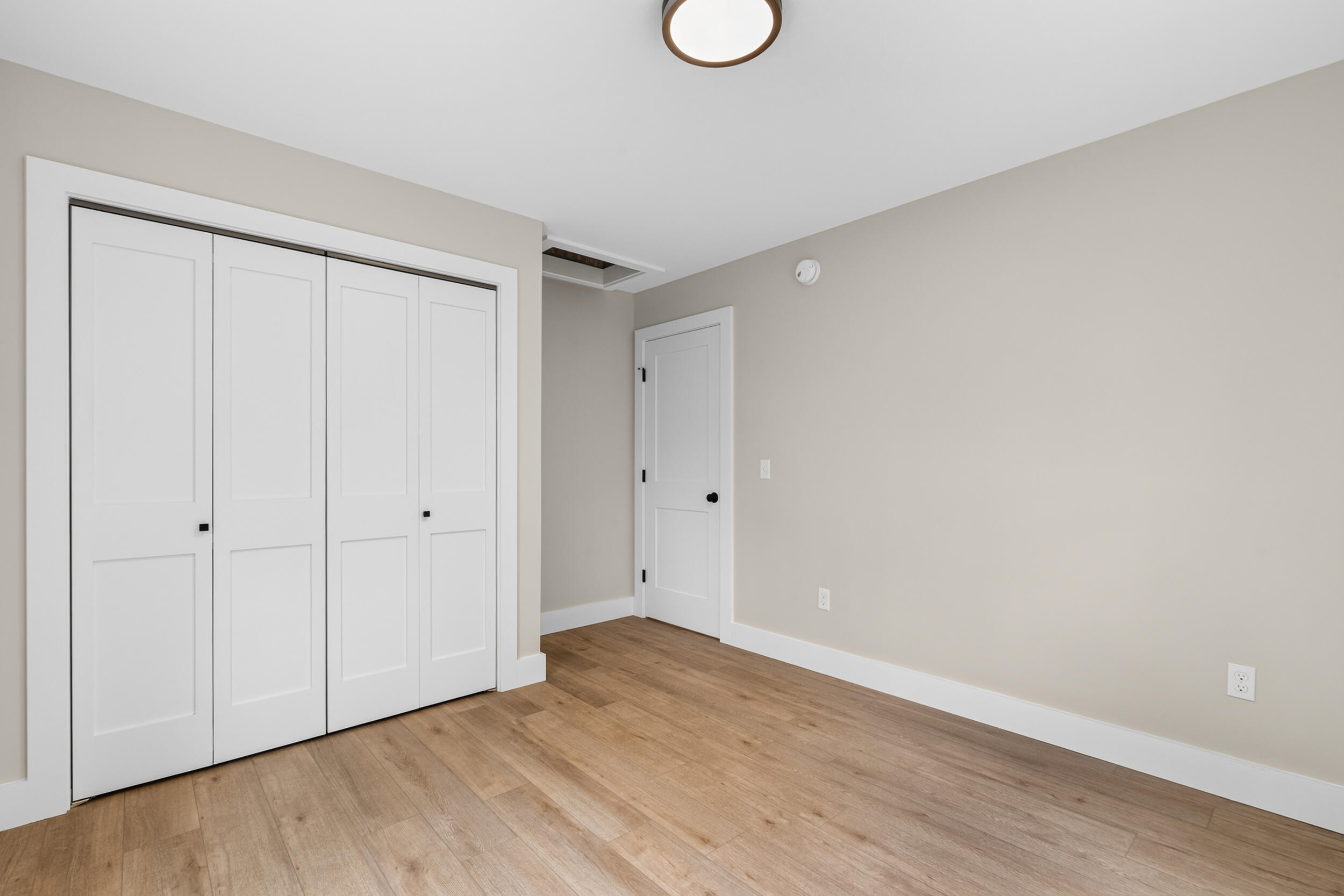 1106 Meadow Road Property Photo 18