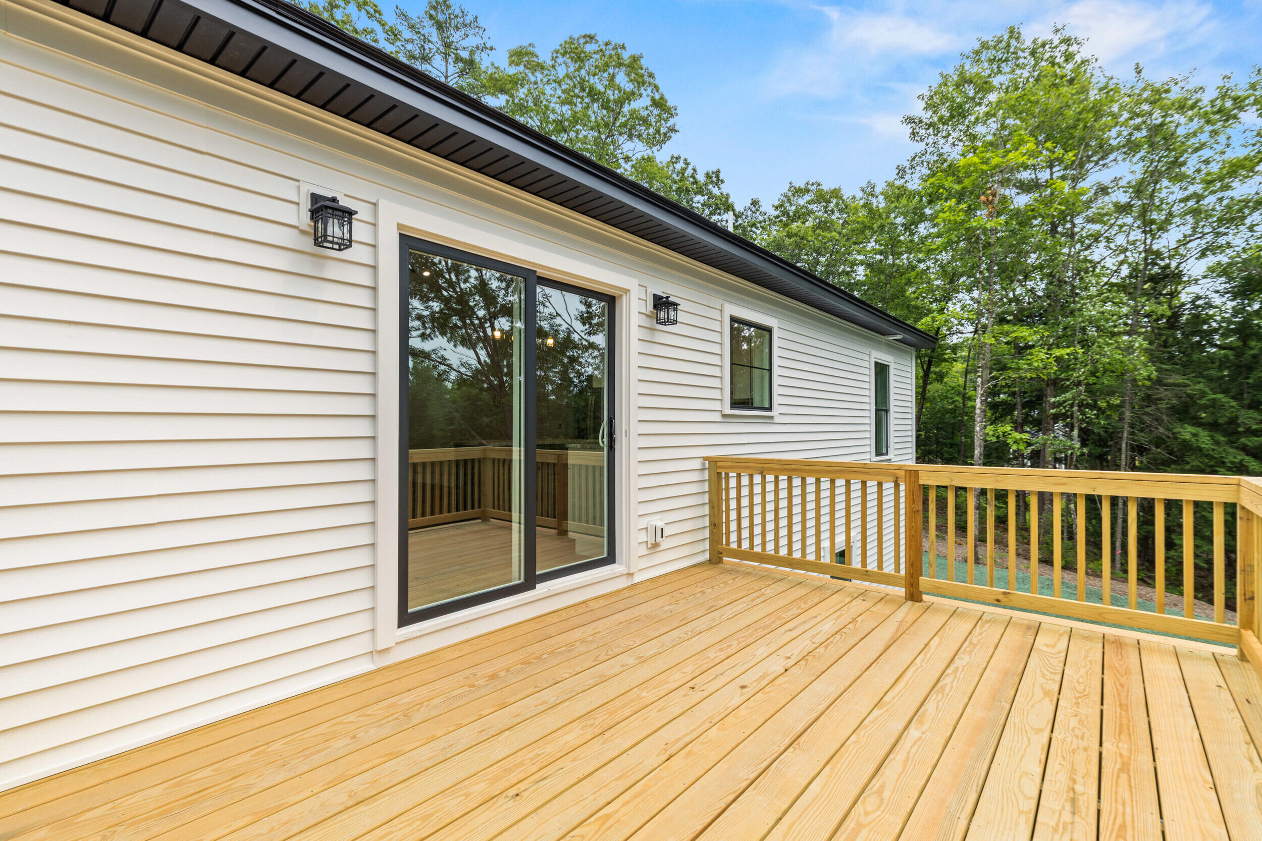 1106 Meadow Road Property Photo 32