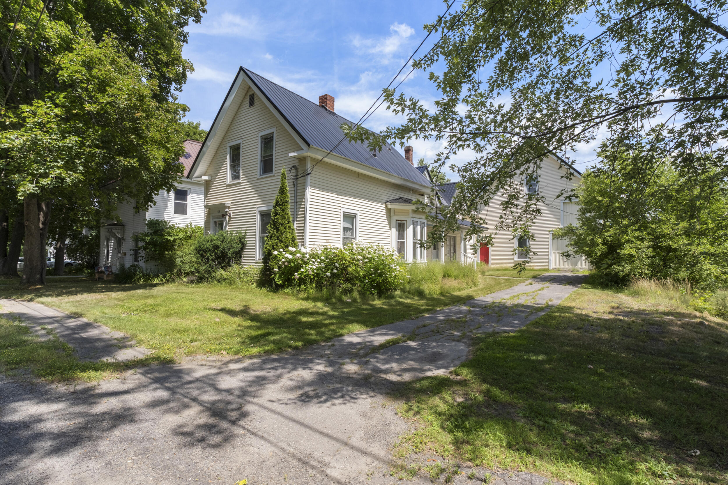 125 Lancey Street Property Photo 1