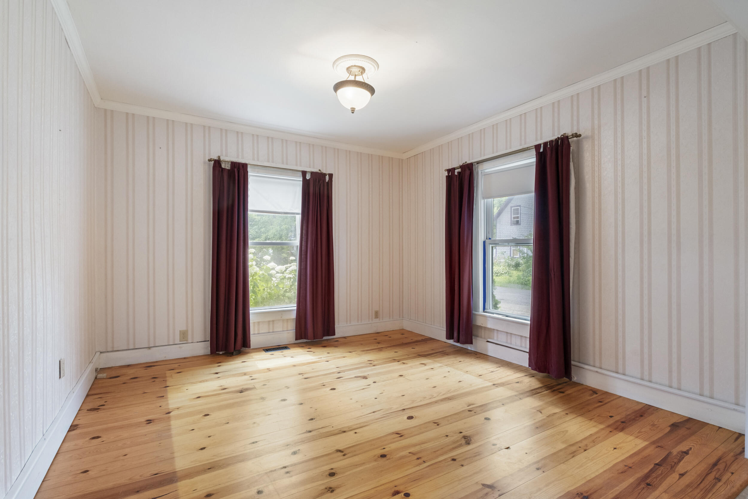 125 Lancey Street Property Photo 29