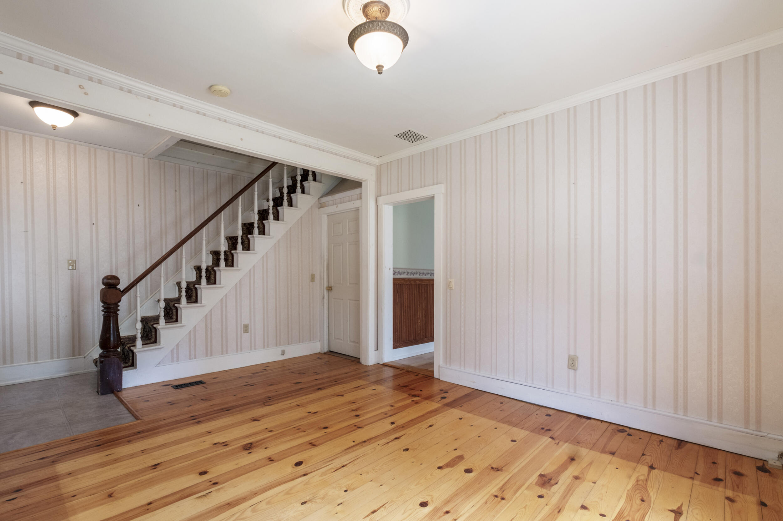 125 Lancey Street Property Photo 31