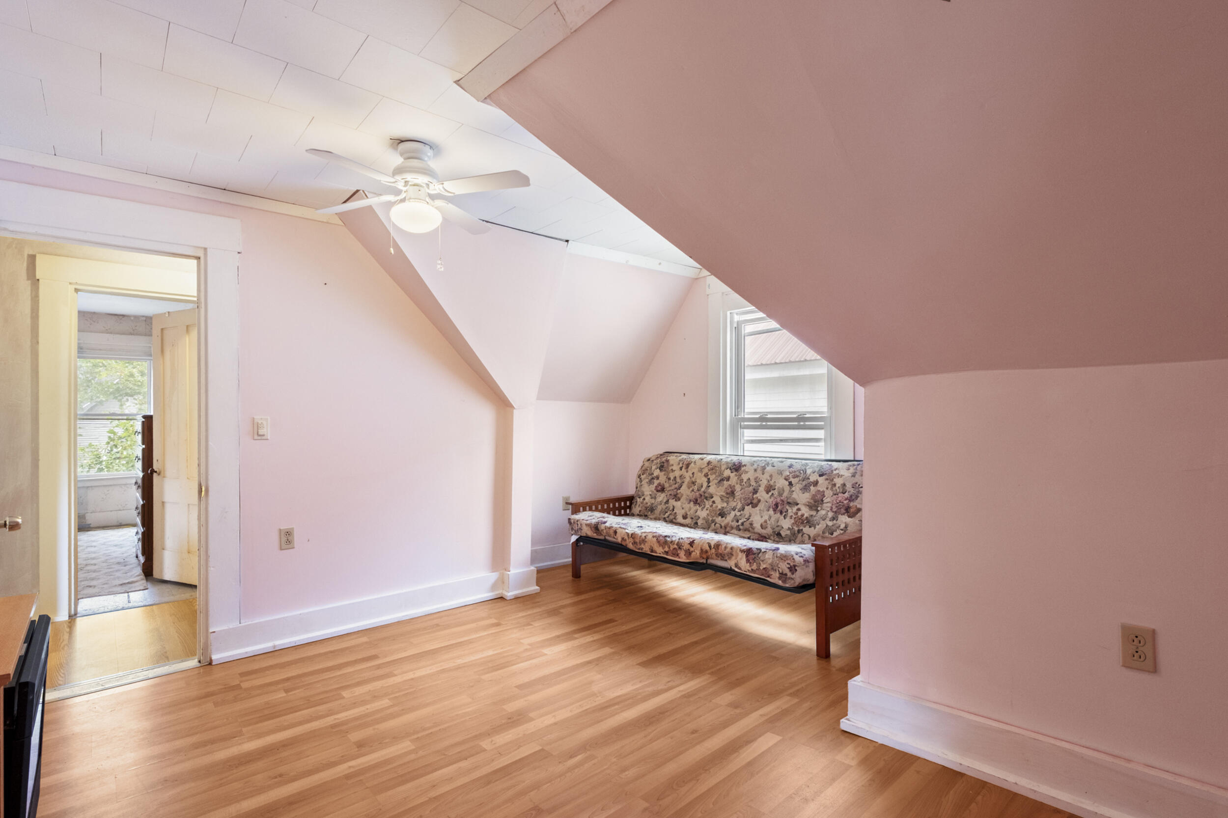 125 Lancey Street Property Photo 36