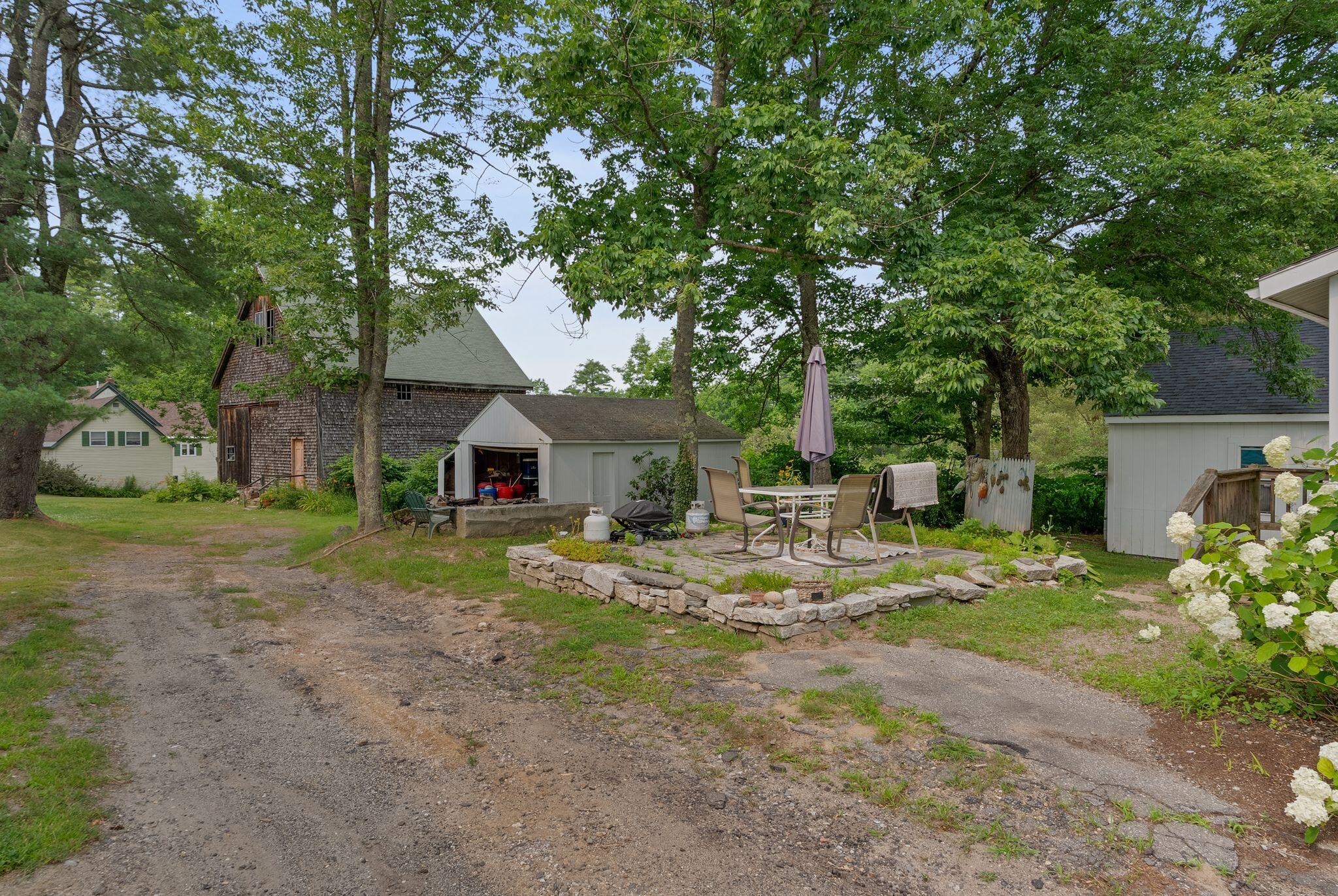 29 State Road Property Photo 30
