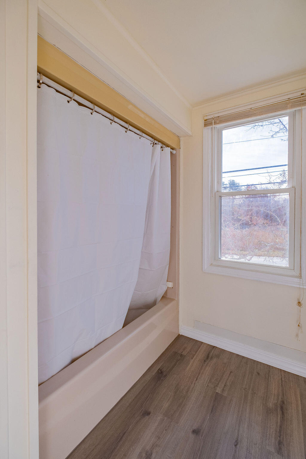 415 Bath Road Property Photo 12