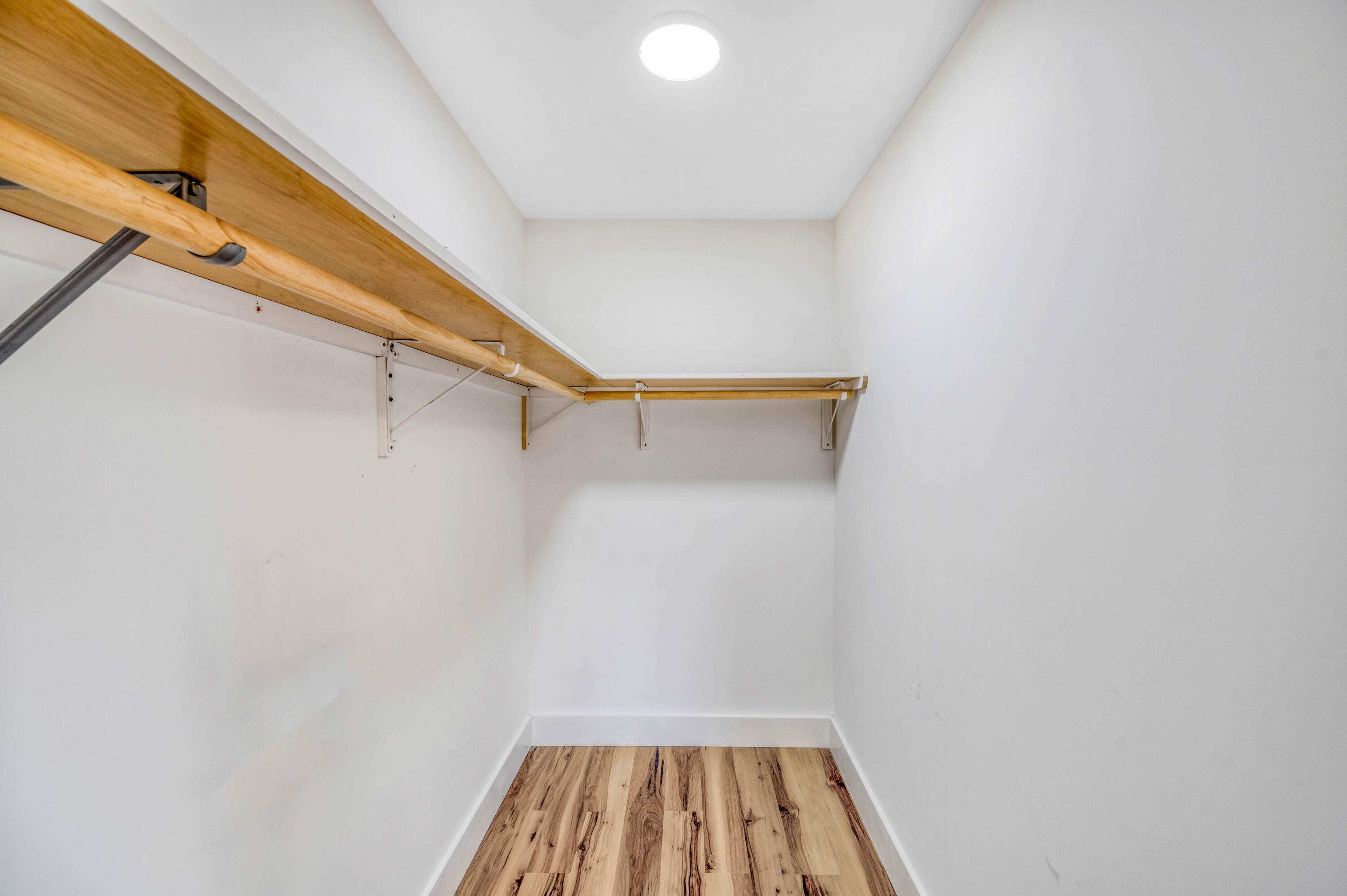 1197 Western Avenue Property Photo 19