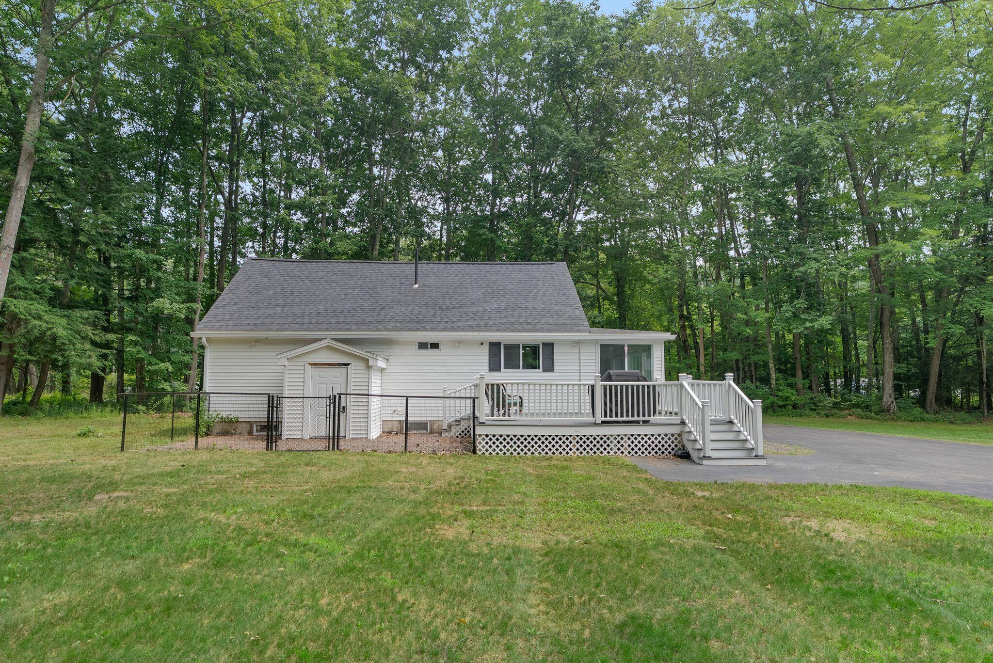 386 Gorham Road Property Photo 5