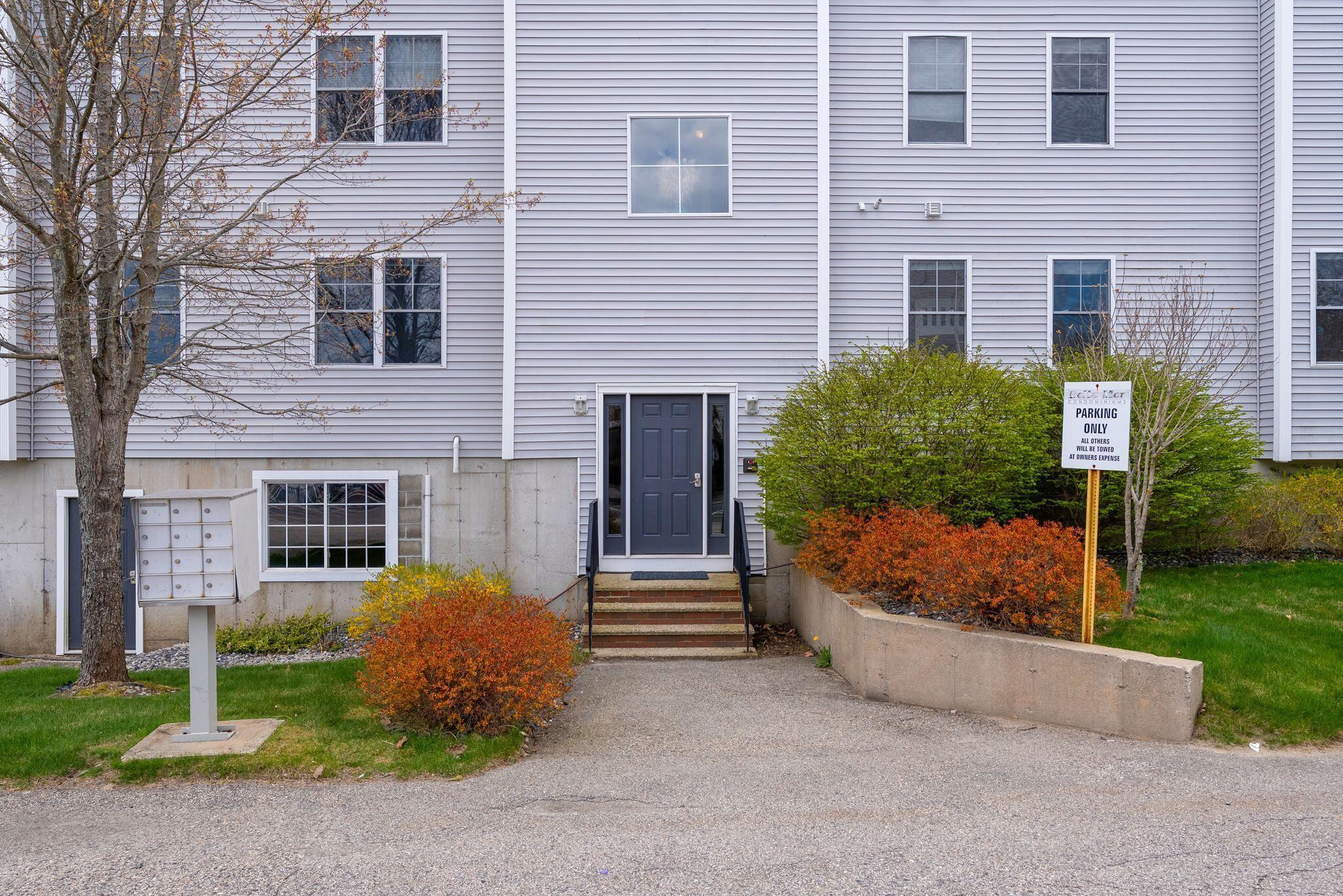 170 East Grand Avenue 1 Property Photo 3