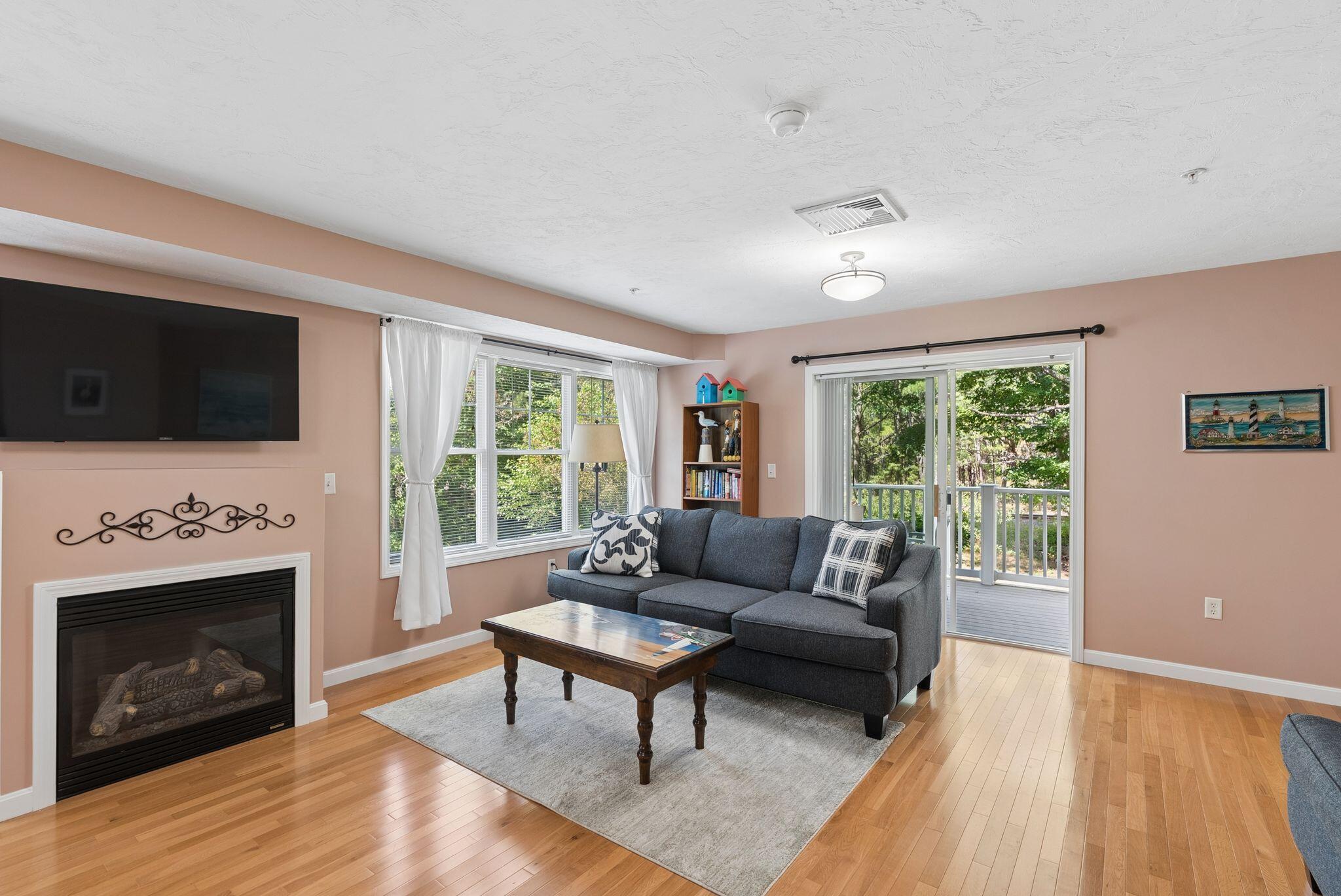 170 East Grand Avenue 1 Property Photo 18