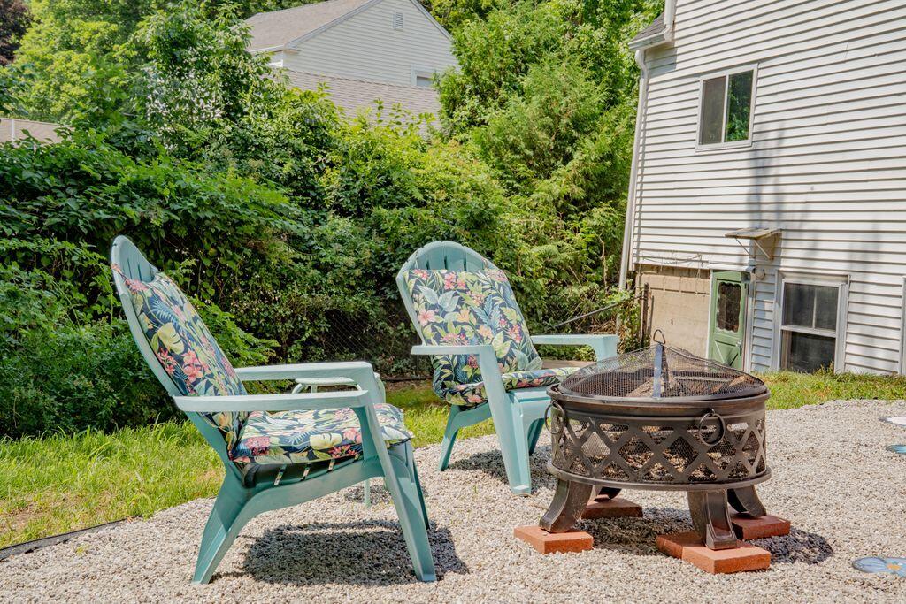 36 Narragansett Street Property Photo 35