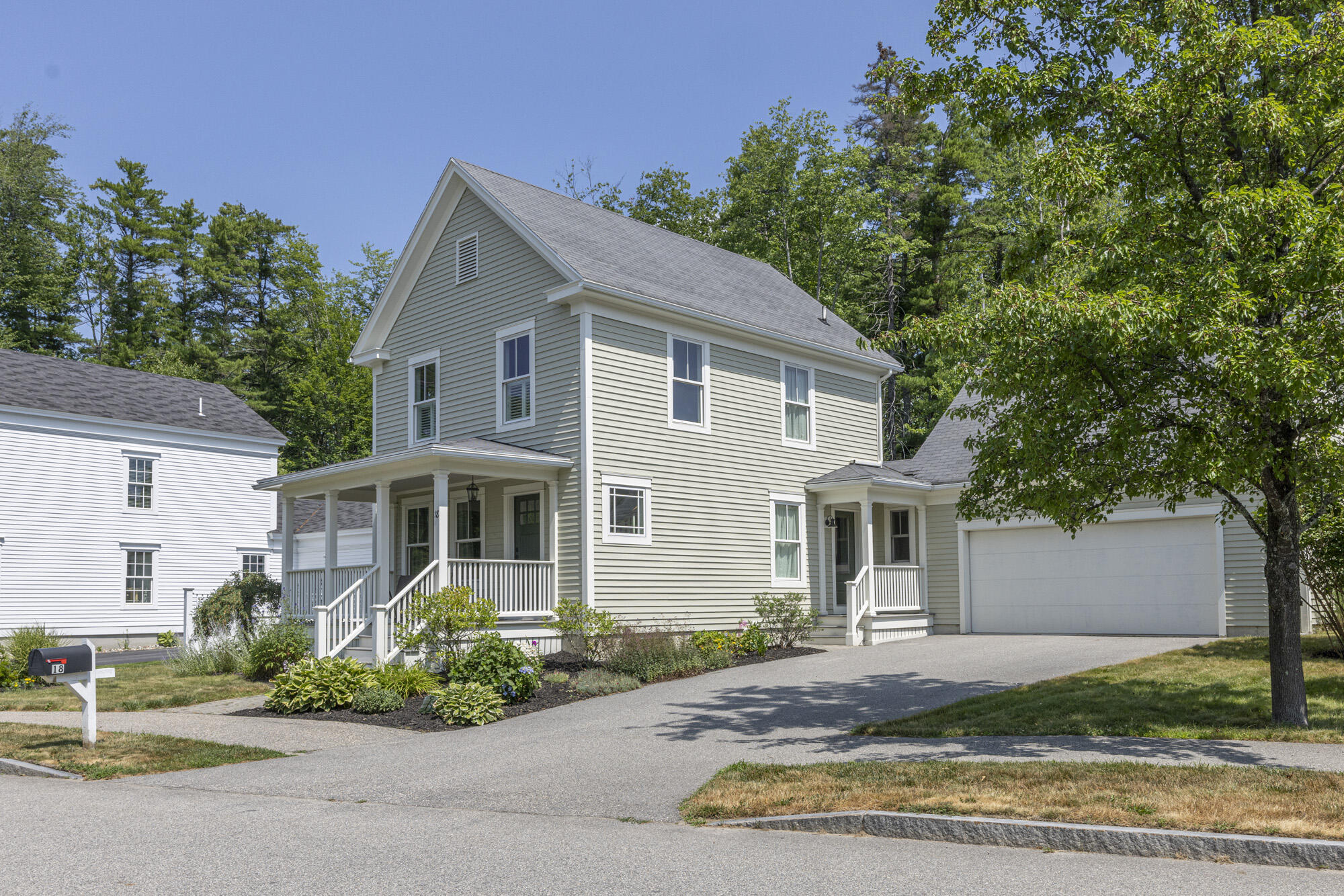18 Ballantyne Drive Property Photo 2