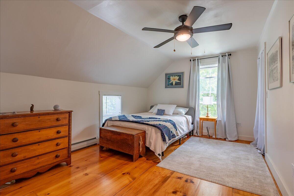 9 Oak Street Property Photo 28
