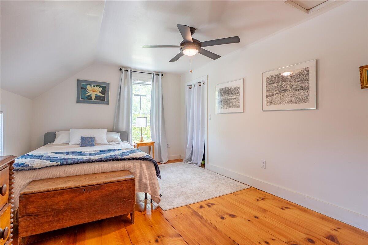 9 Oak Street Property Photo 29