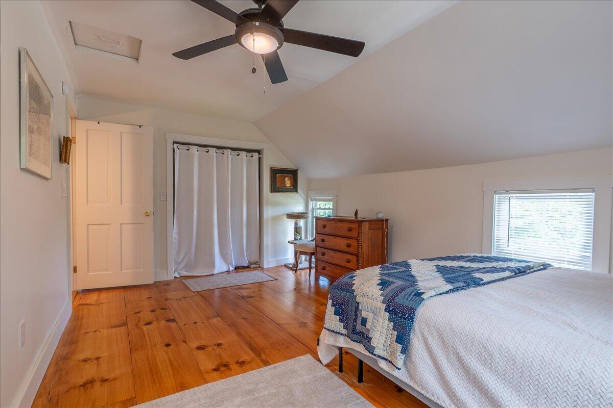 9 Oak Street Property Photo 30